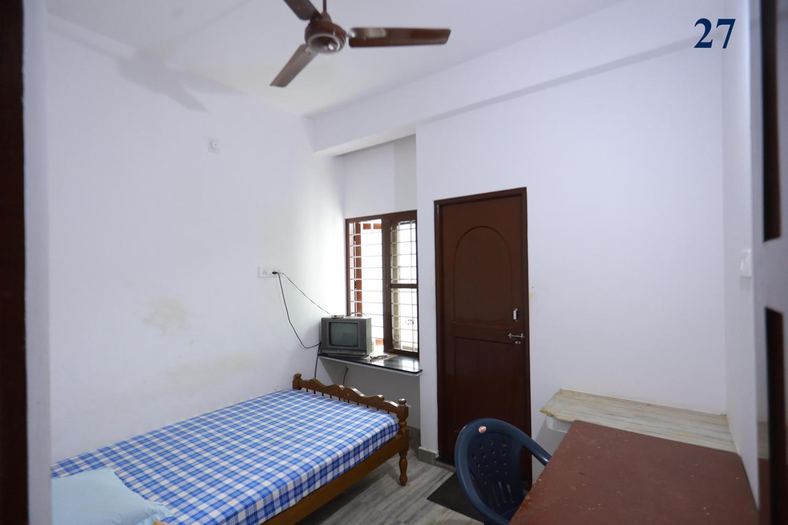 Single Room photo 1