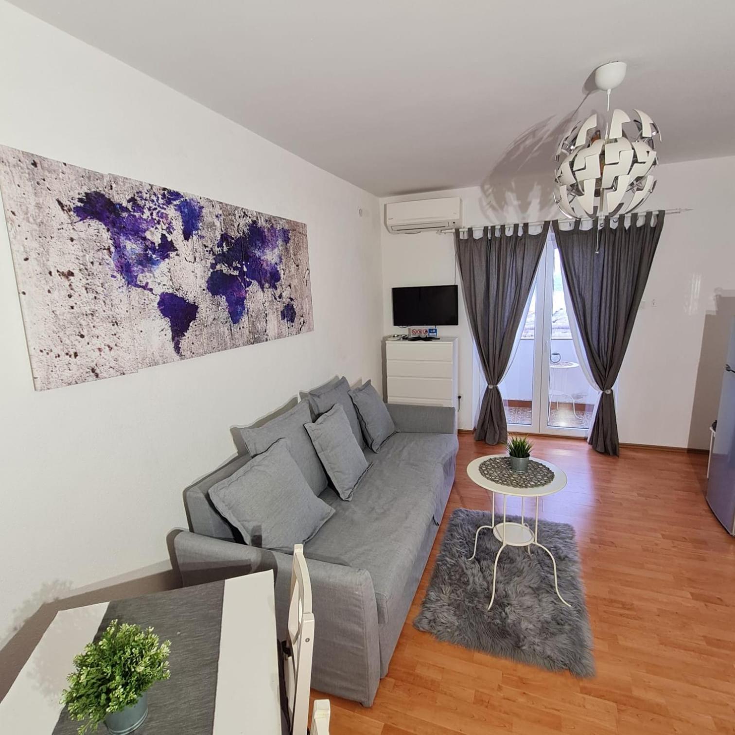 Apartment with Sea View photo 1