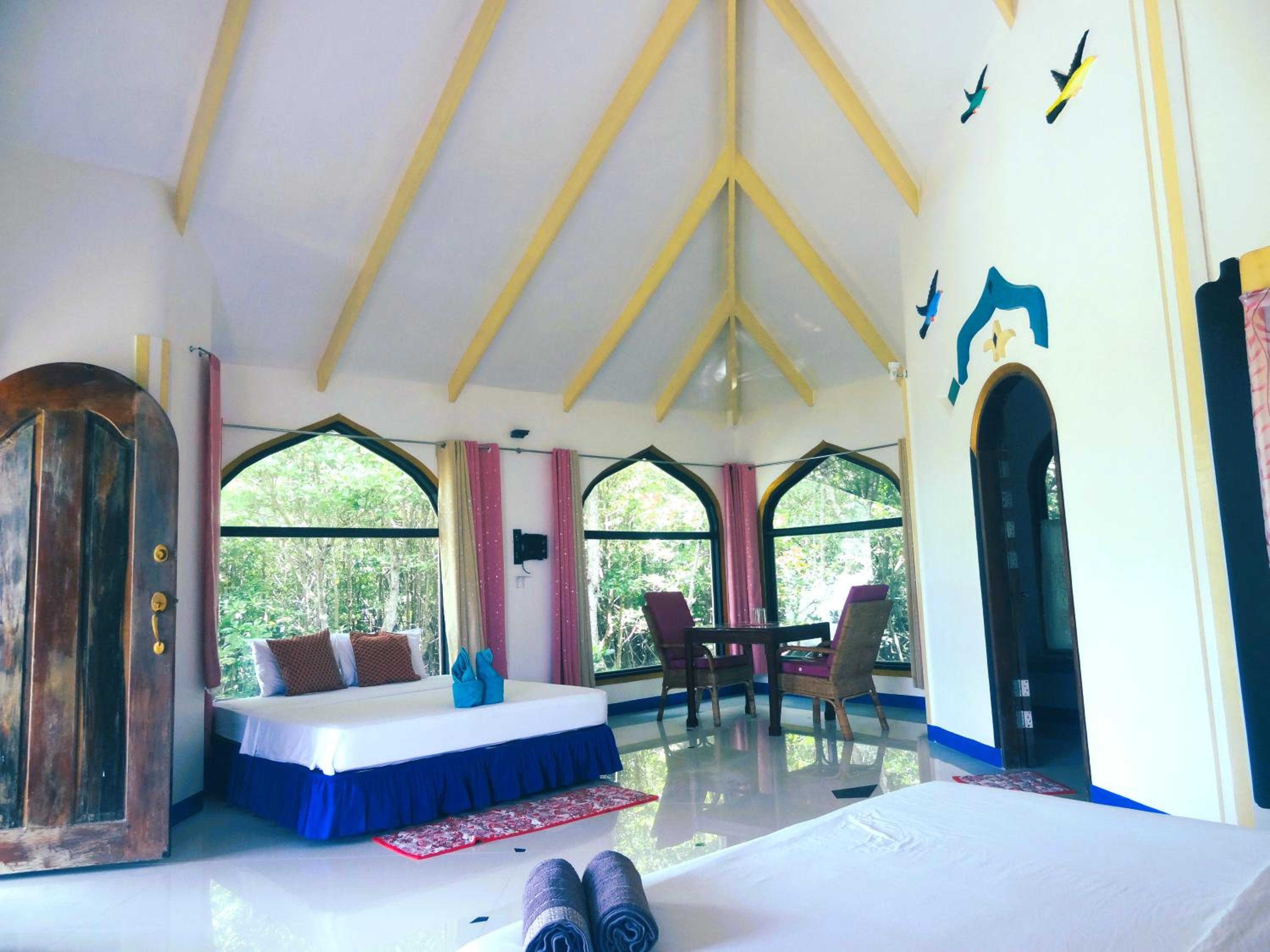 Deluxe Double Room with Balcony and Sea View - Photo 8