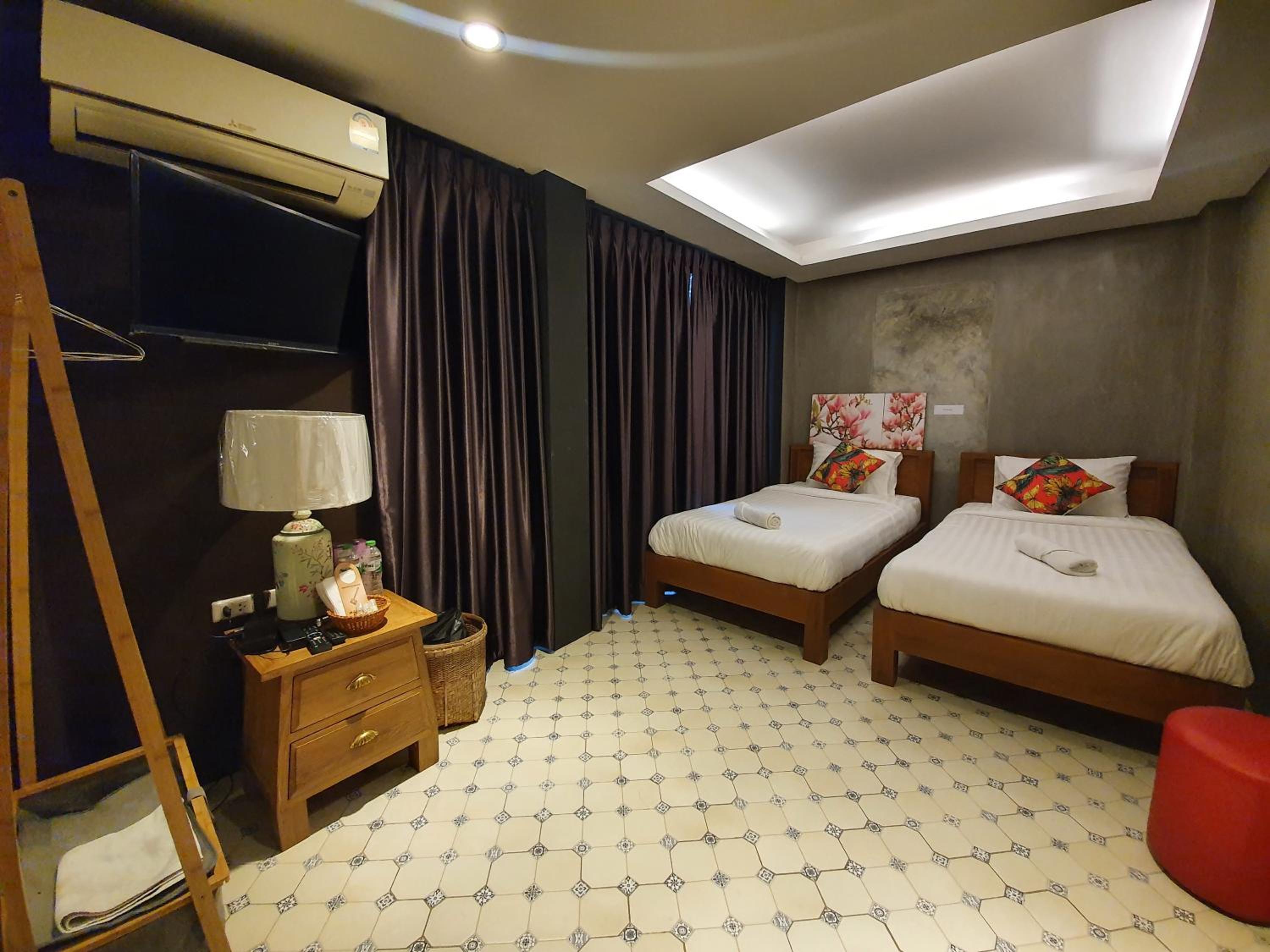 Standard Twin Room photo 1