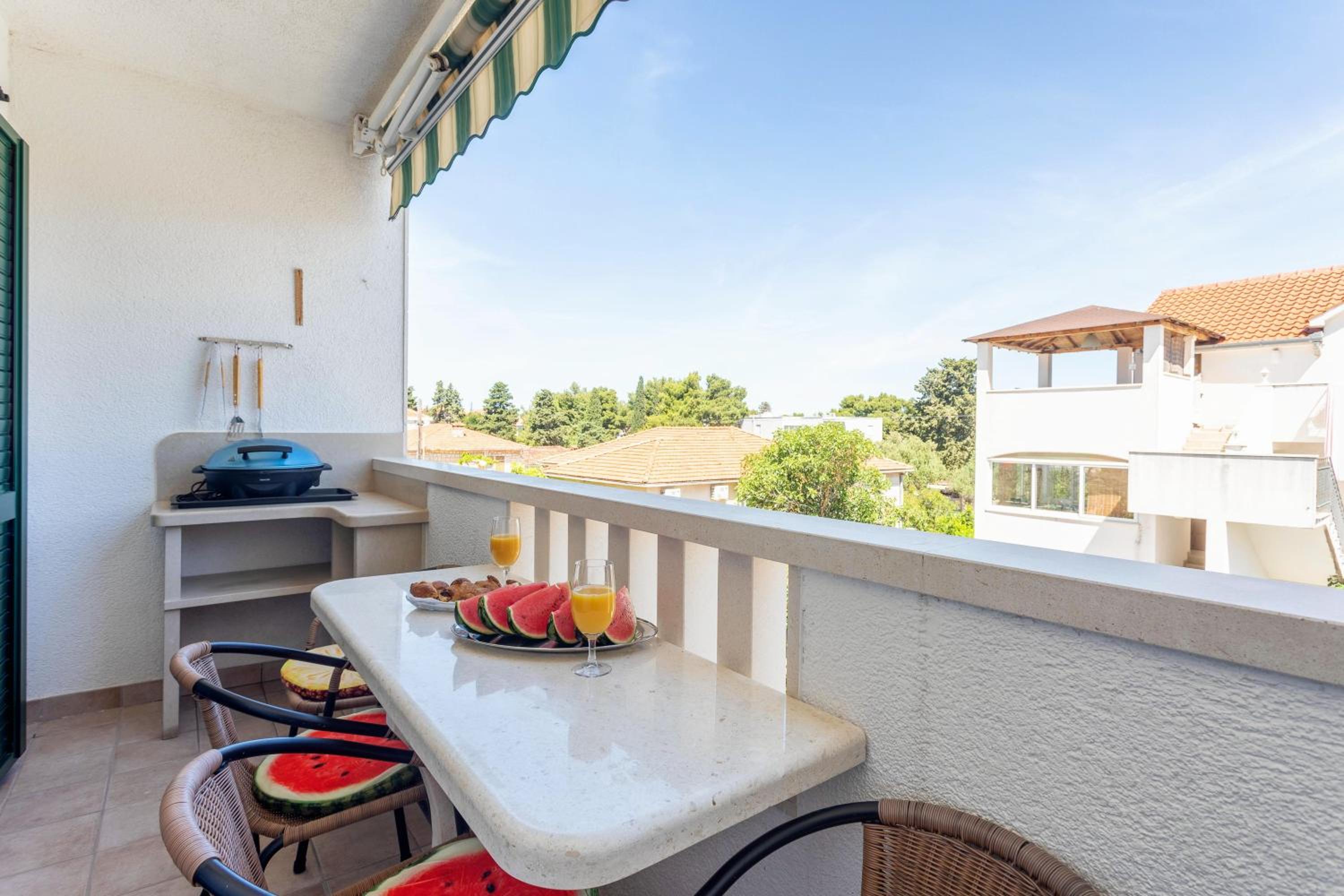 Two-Bedroom Apartment with Balcony photo 1