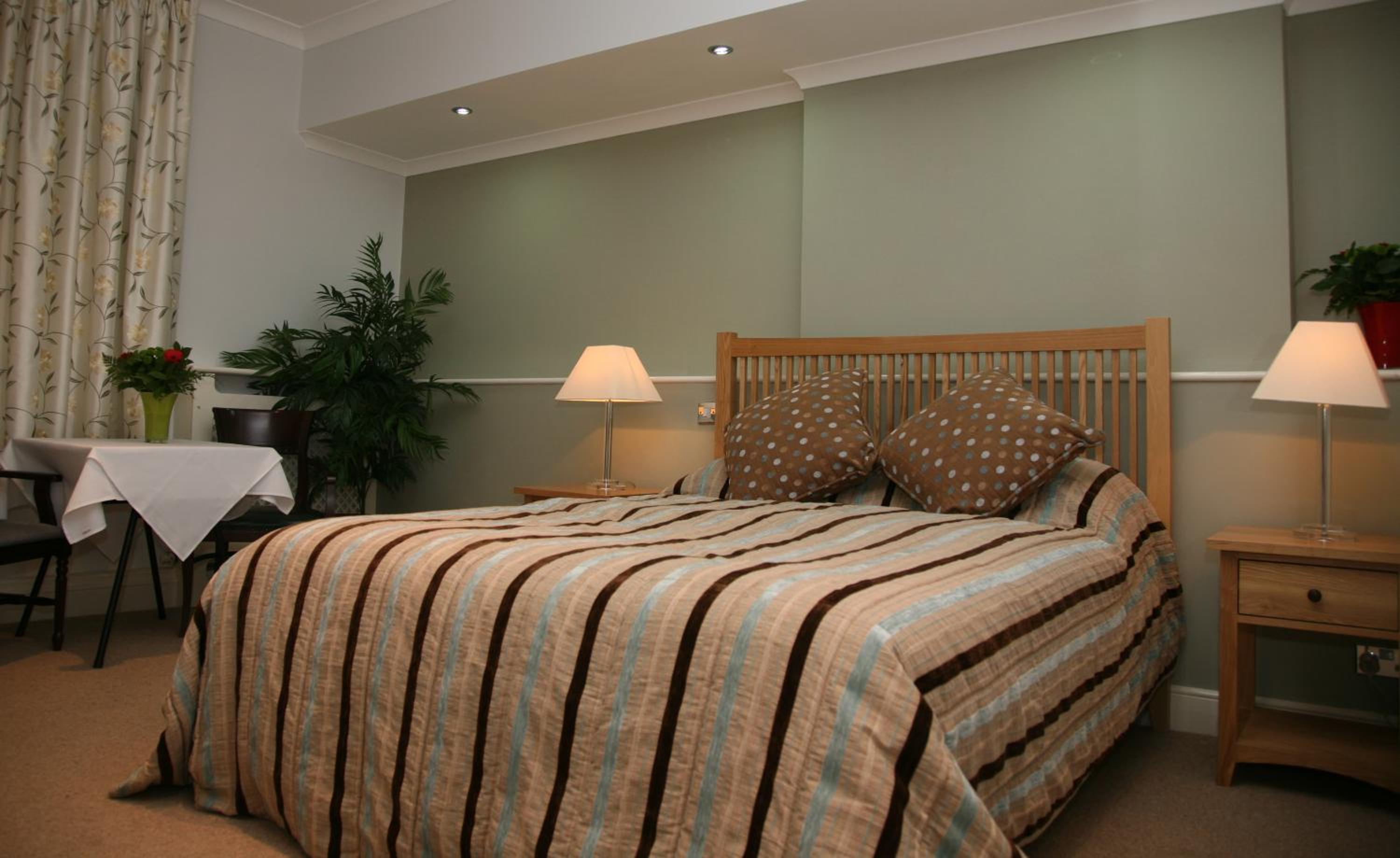 Family Room - Photo 1