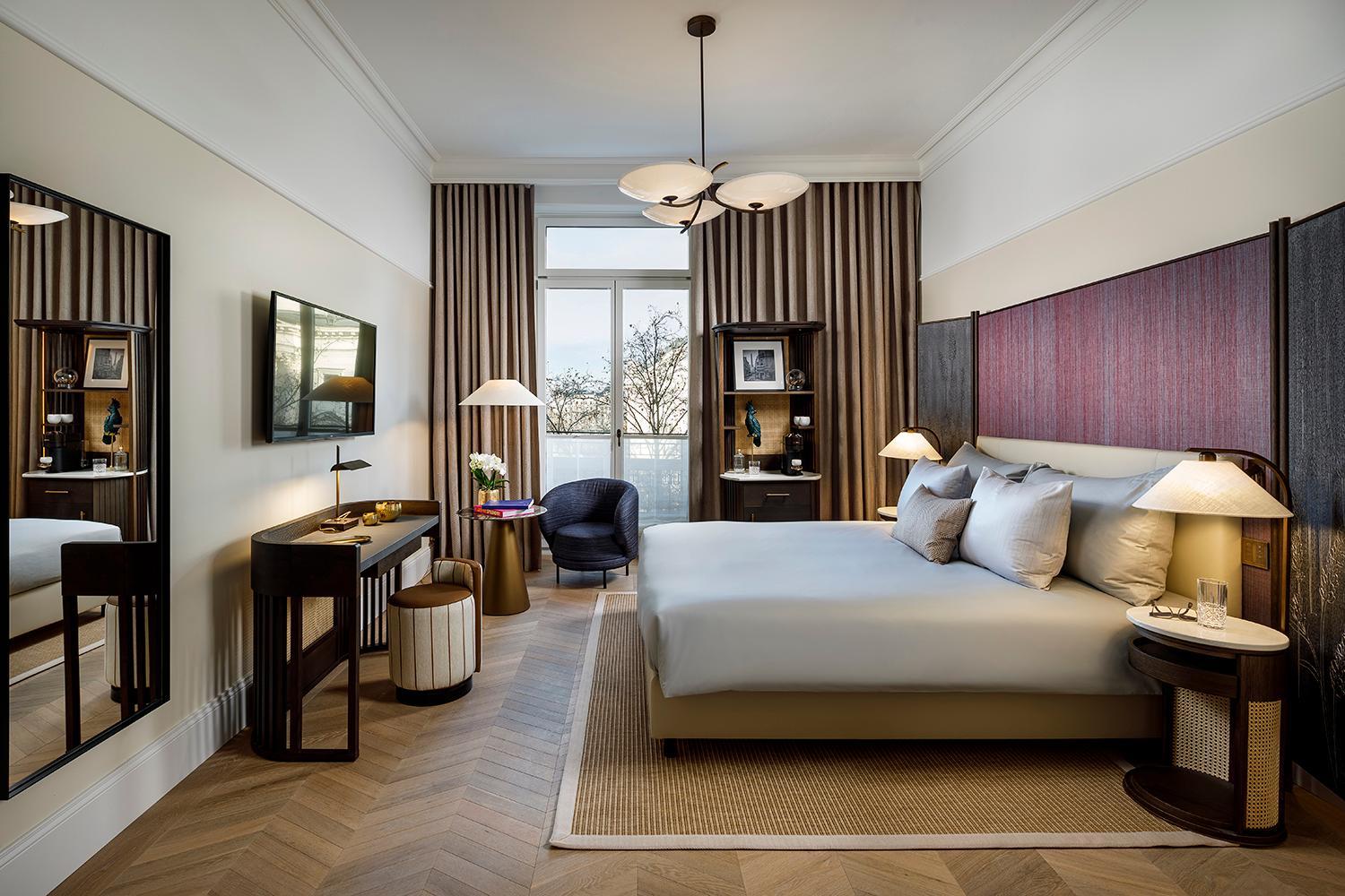 Ambassador Deluxe Room - Photo 1