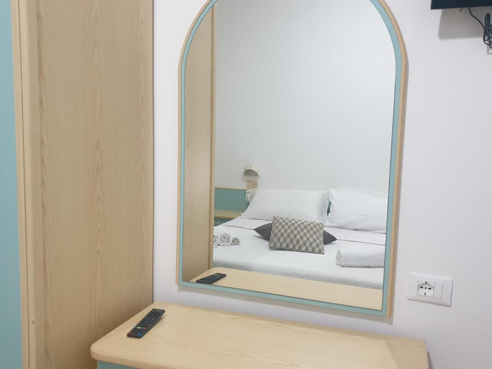 Double or Twin Room - Photo 1