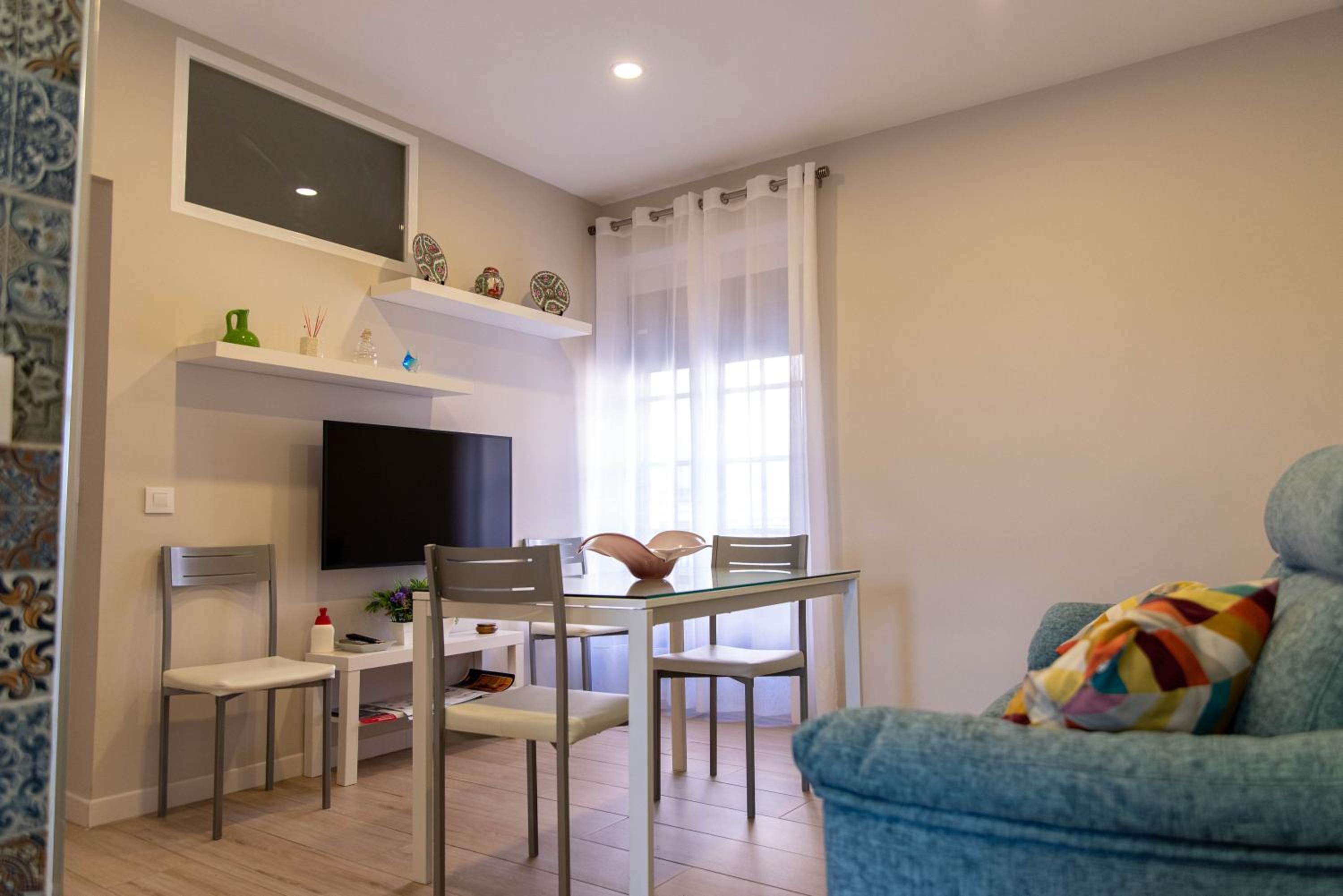 Two-Bedroom Apartment - Photo 17