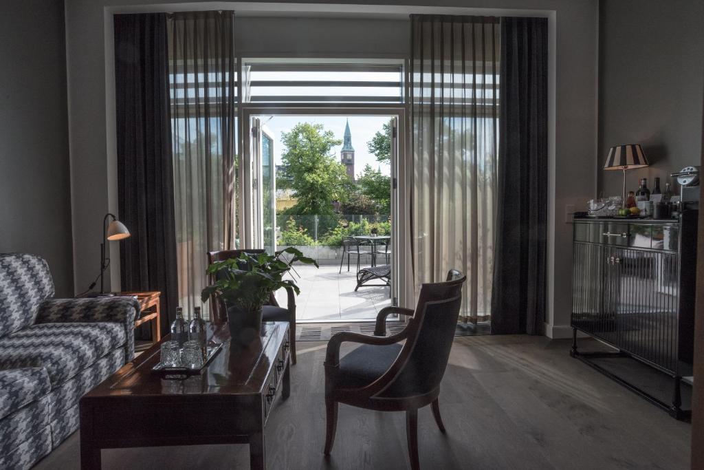 Terrace Junior Suite