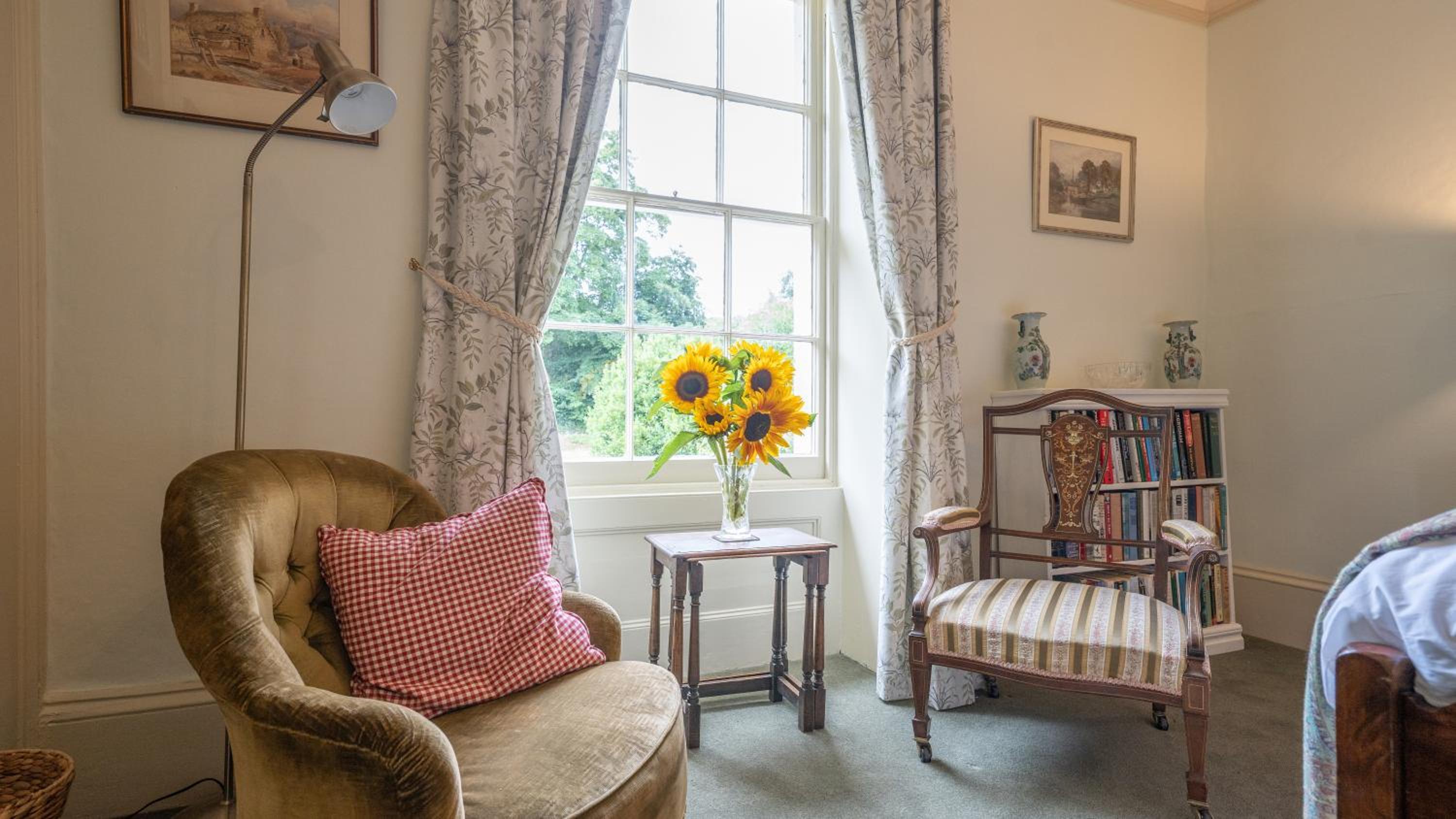 King Room with Garden View photo 2