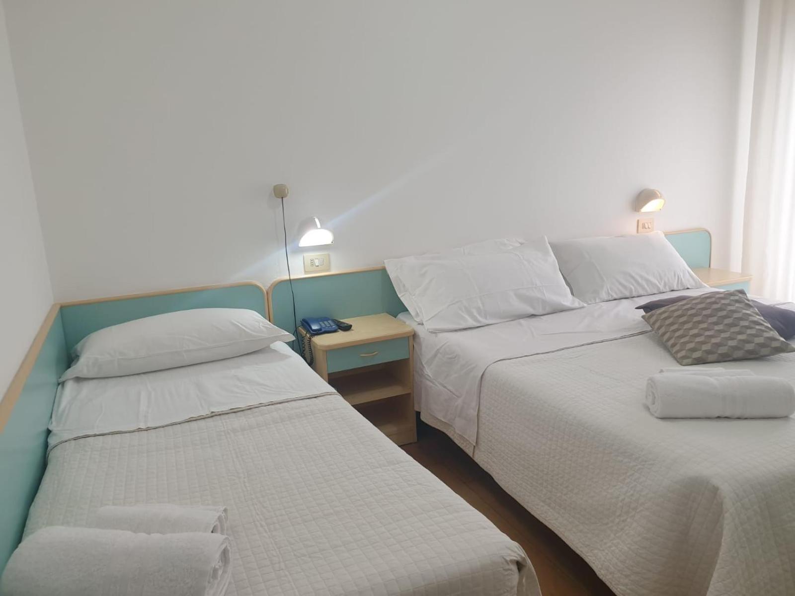 Triple Room - Photo 1