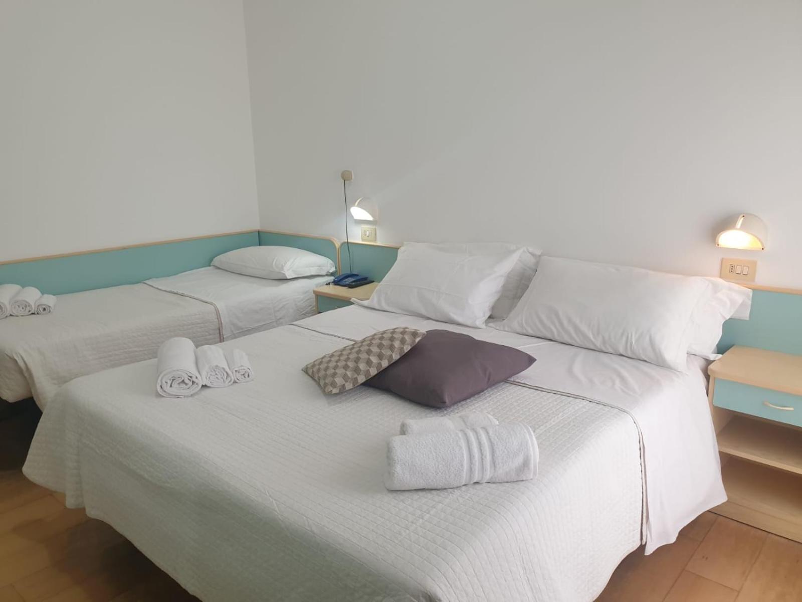 Triple Room - Photo 7