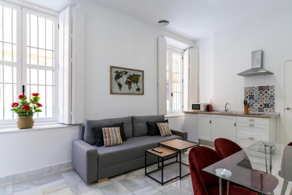 Two-Bedroom Apartment - Photo 9