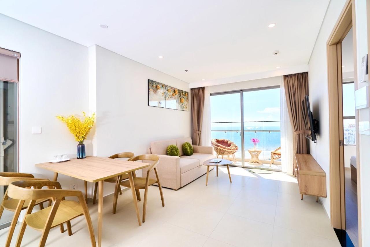 Three-Bedroom Apartment - Photo 4