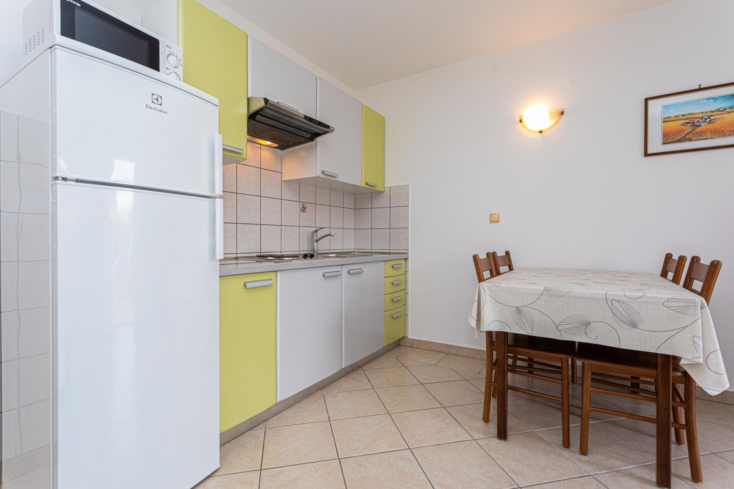 Apartment with Terrace photo 2
