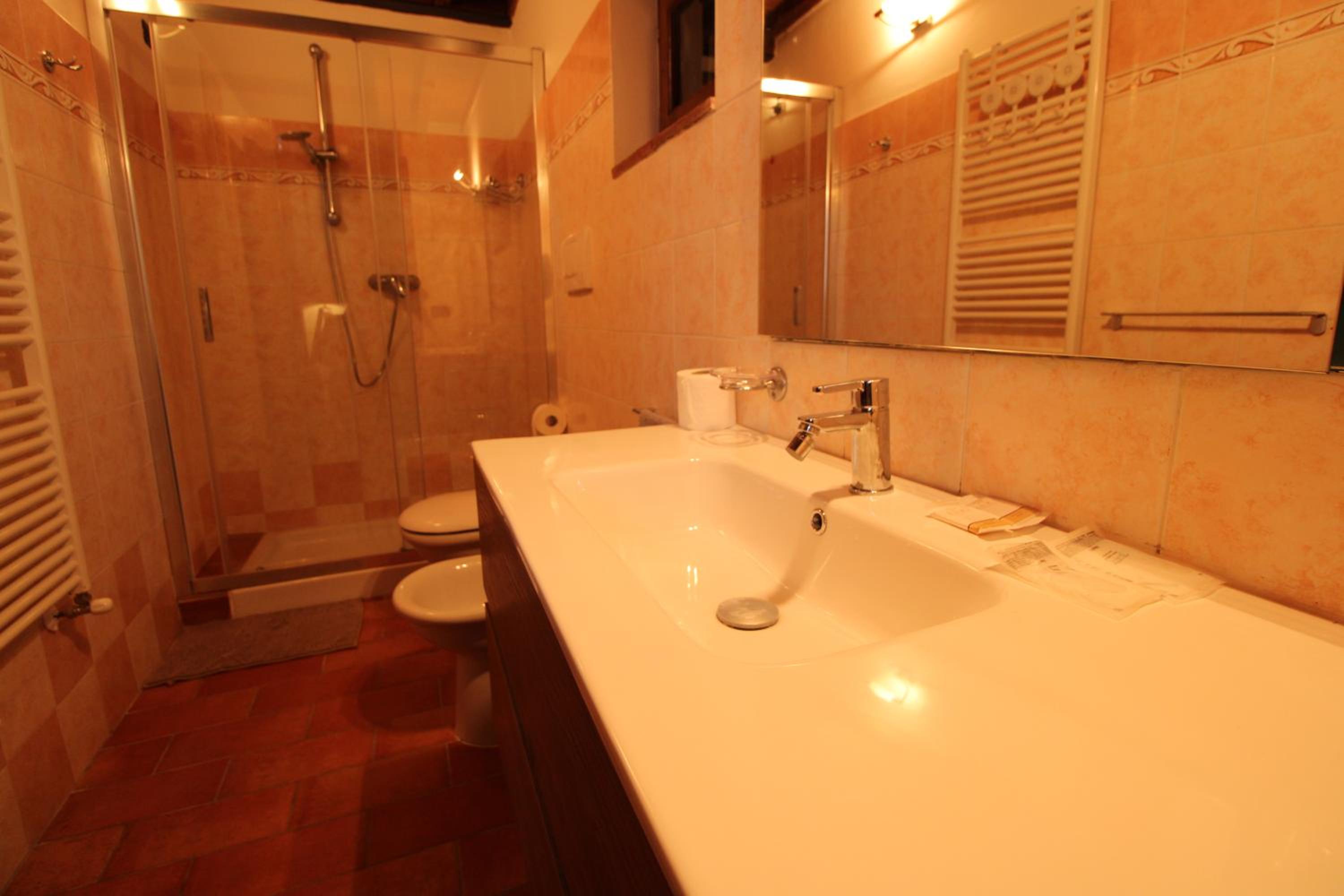 One-Bedroom House photo 3