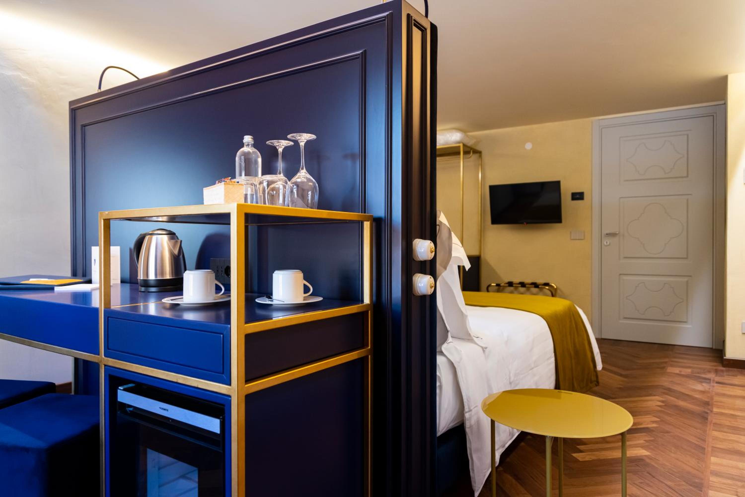 Deluxe Double Room - Photo 5