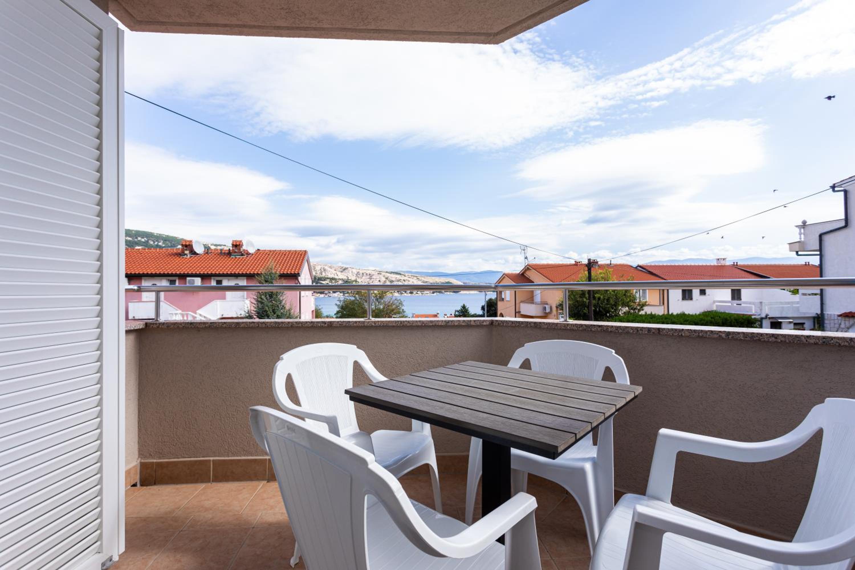 Apartment with Sea View photo 2