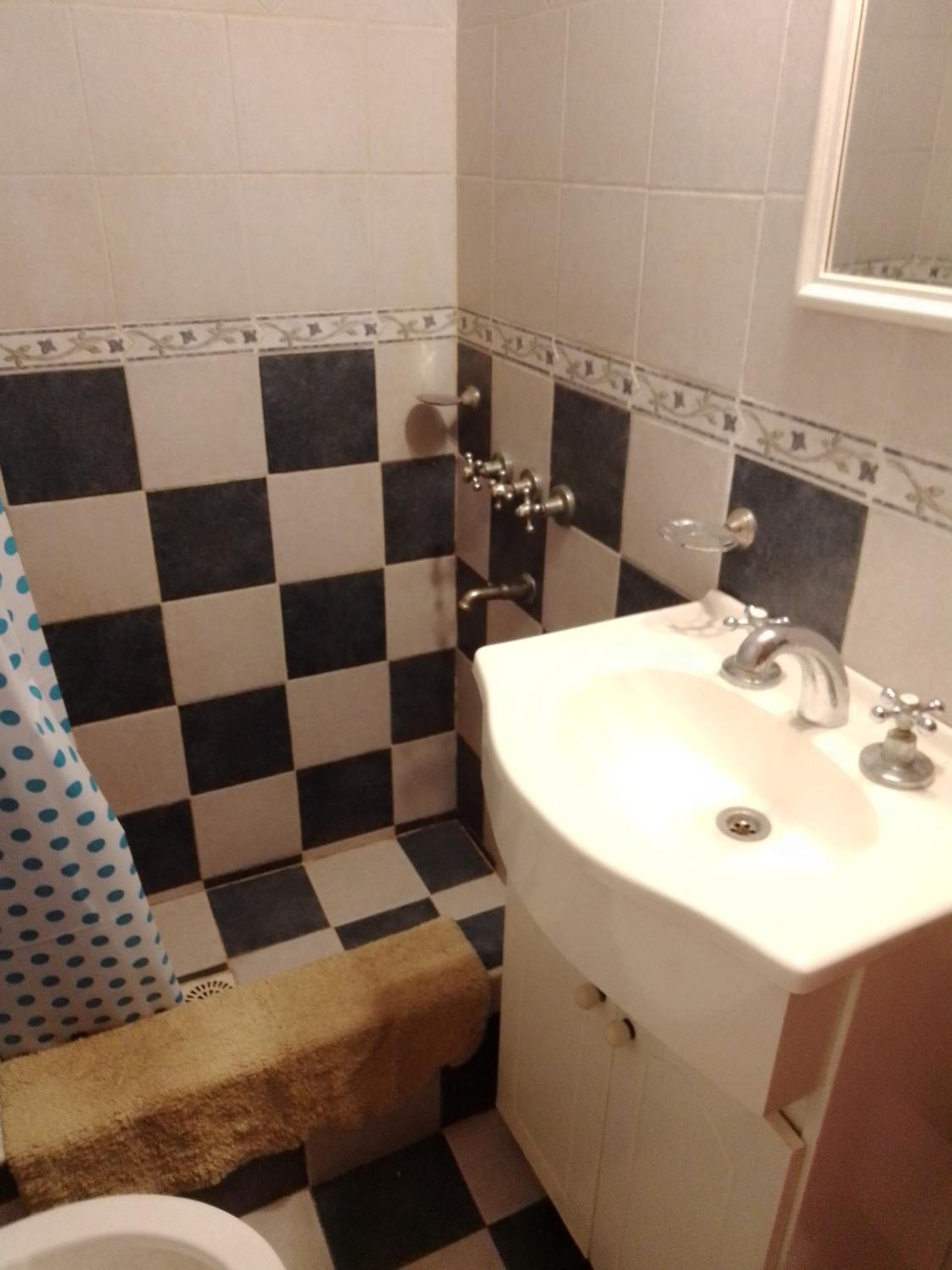 One-Bedroom House photo 3