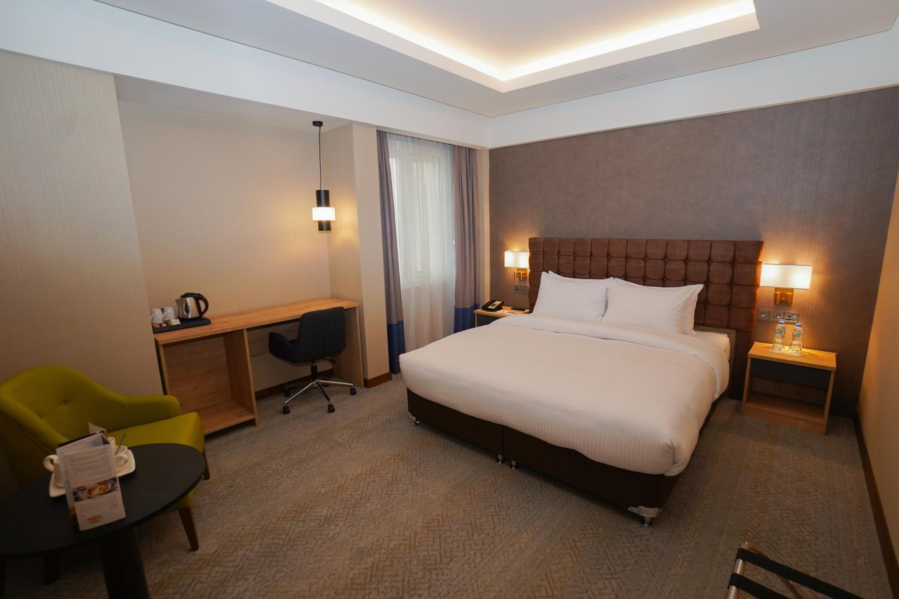 Executive Suite photo 2