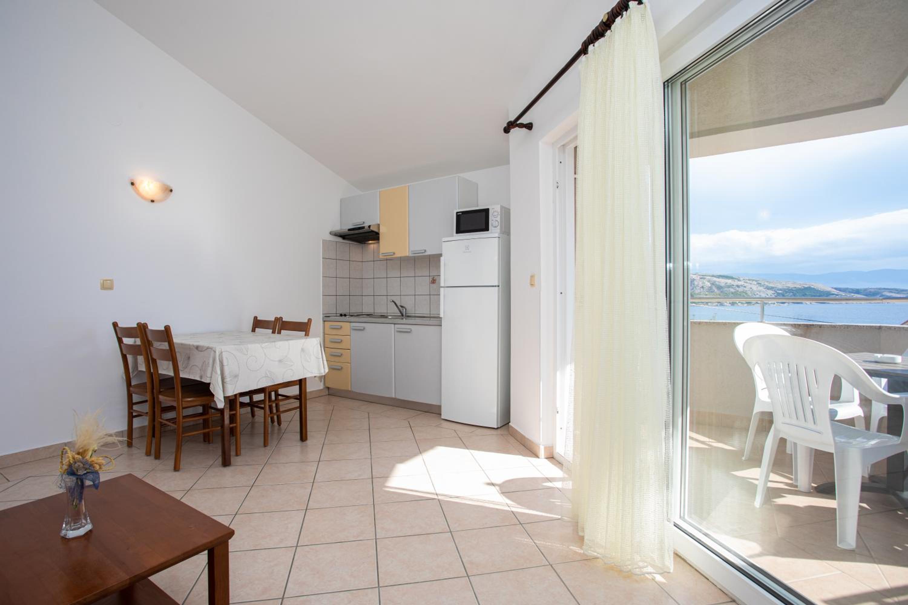 Apartment with Sea View photo 2