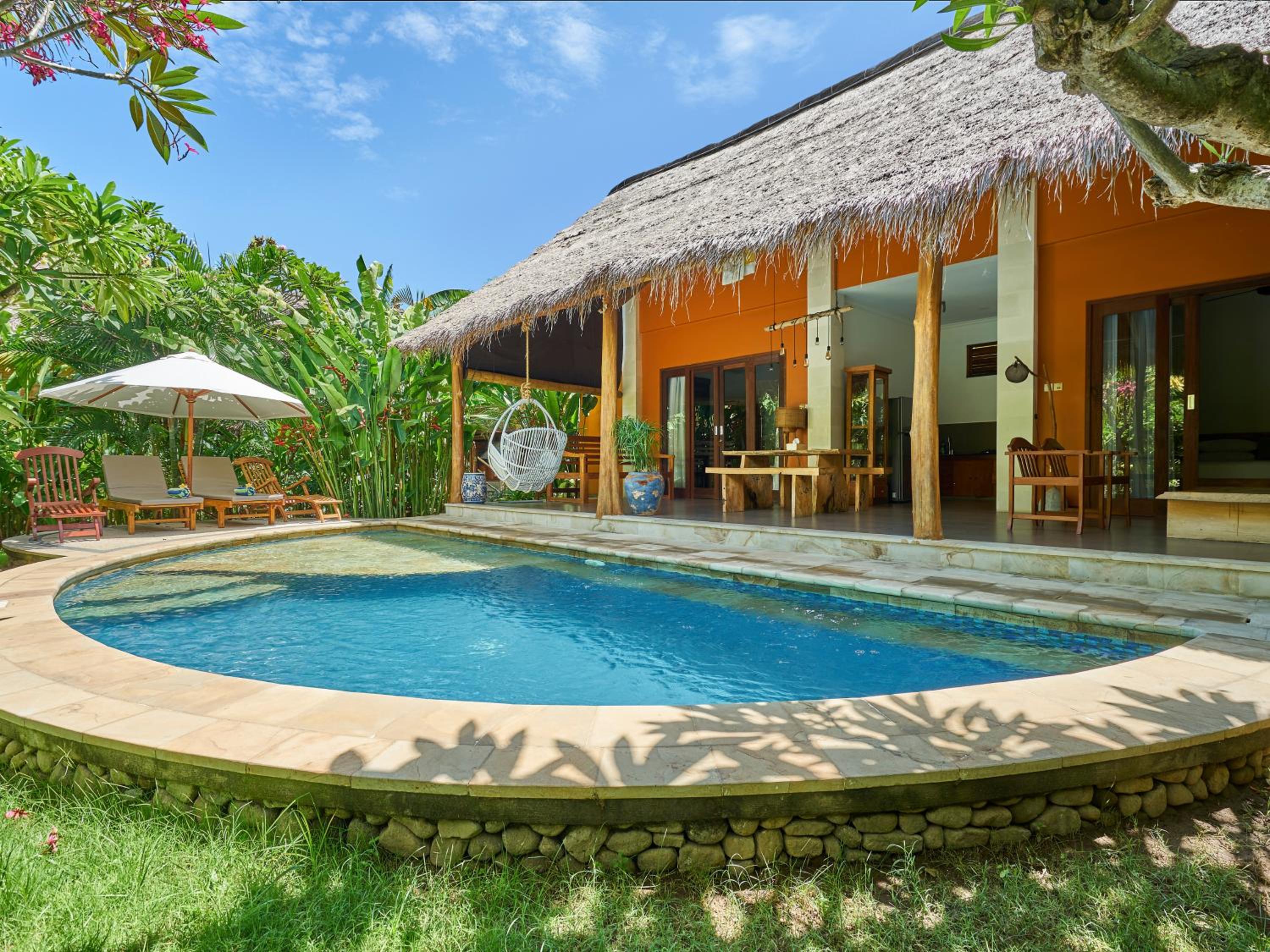 Villa with Private Pool - Photo 33