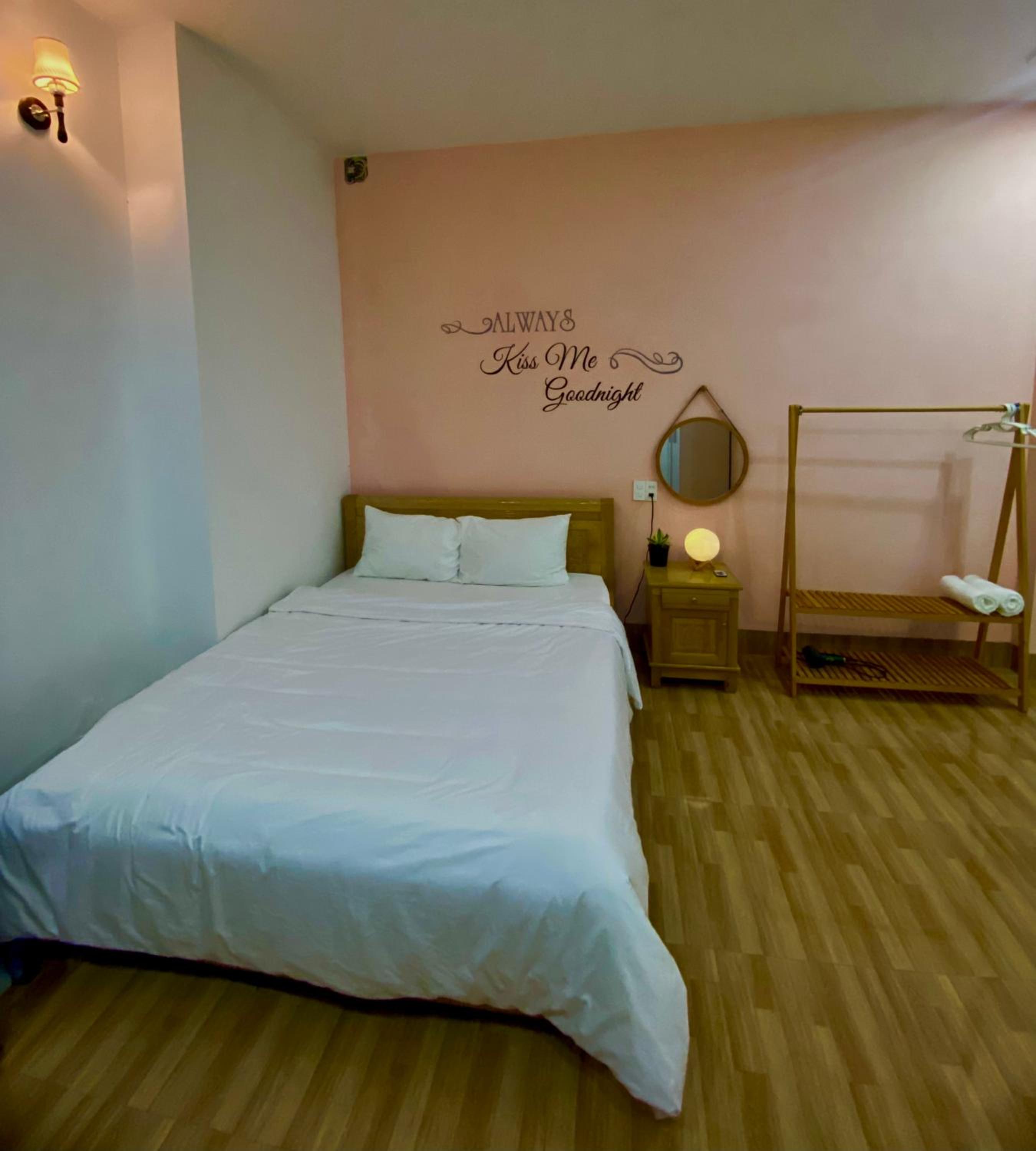 Double Room with Private Bathroom photo 3