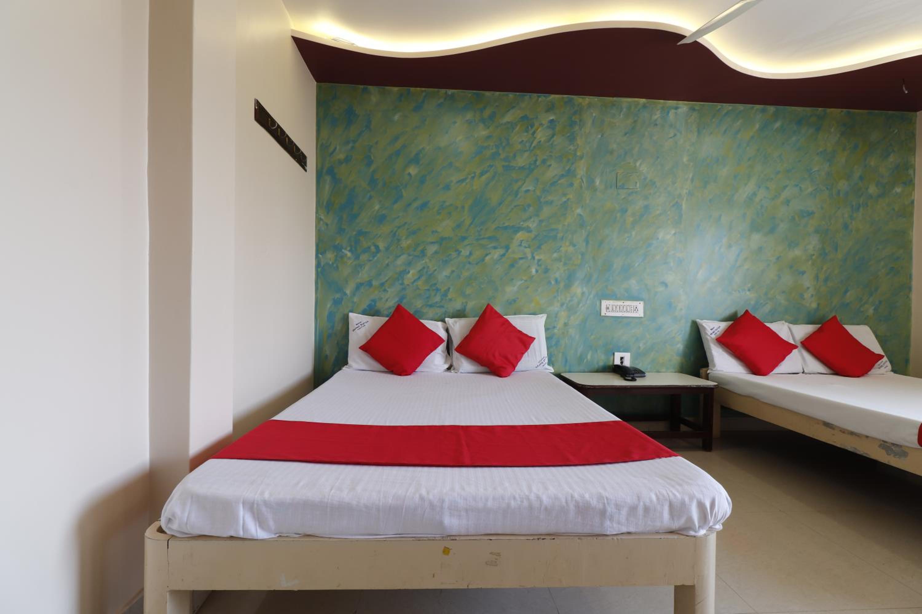 Budget Triple Room