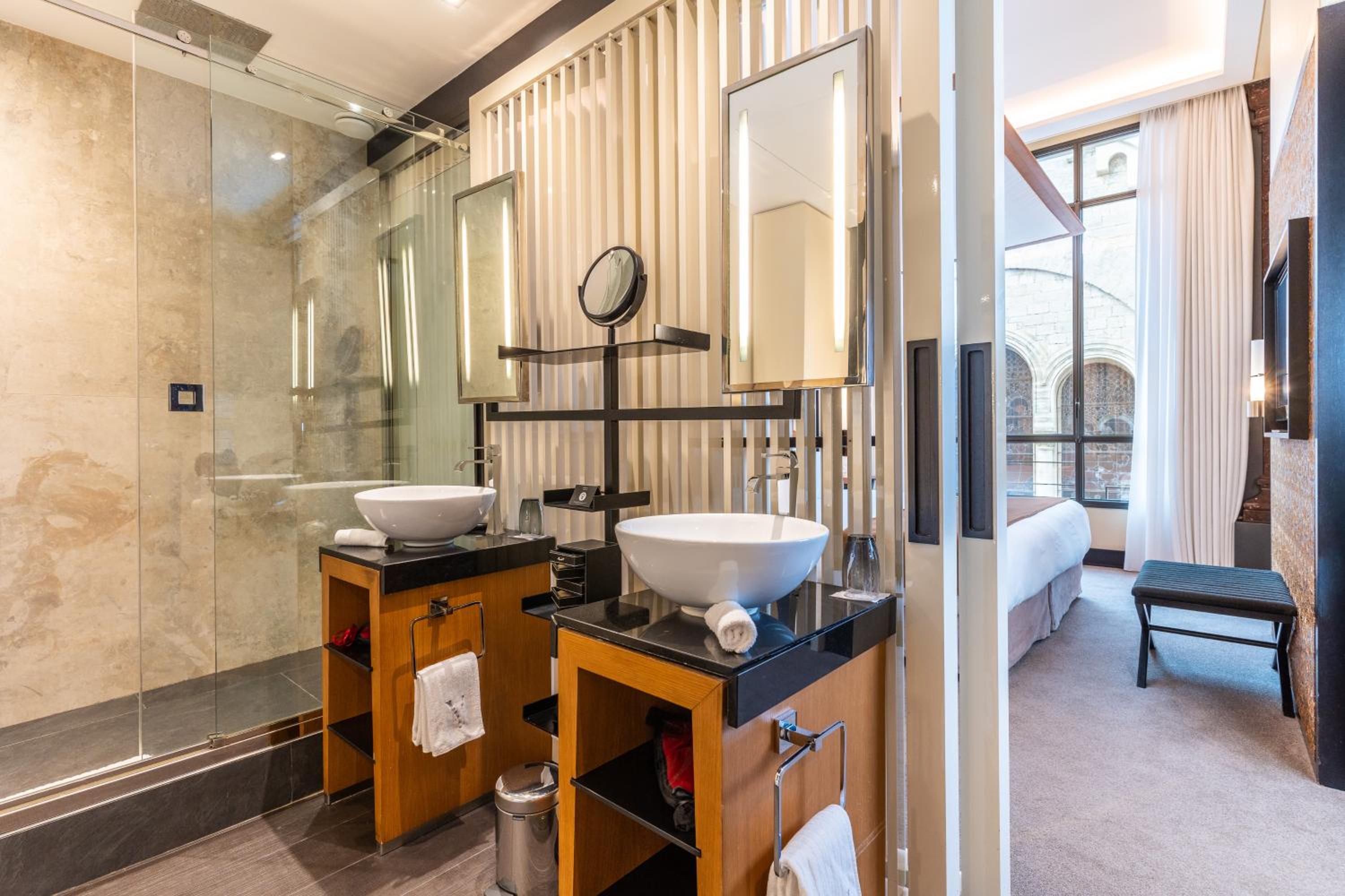 "Five Style" Family Suite