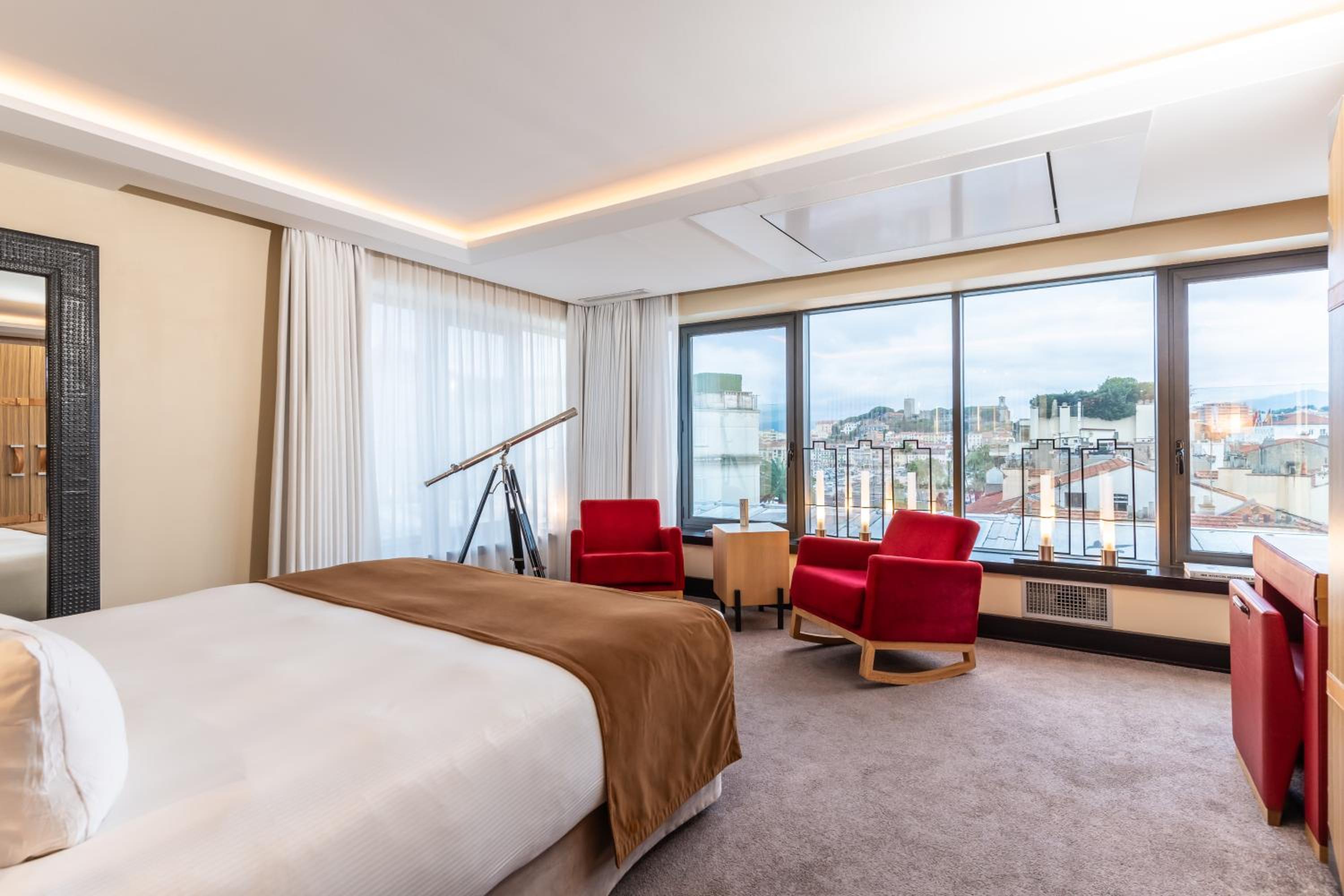Panaromic Terrace Suite - Photo 2