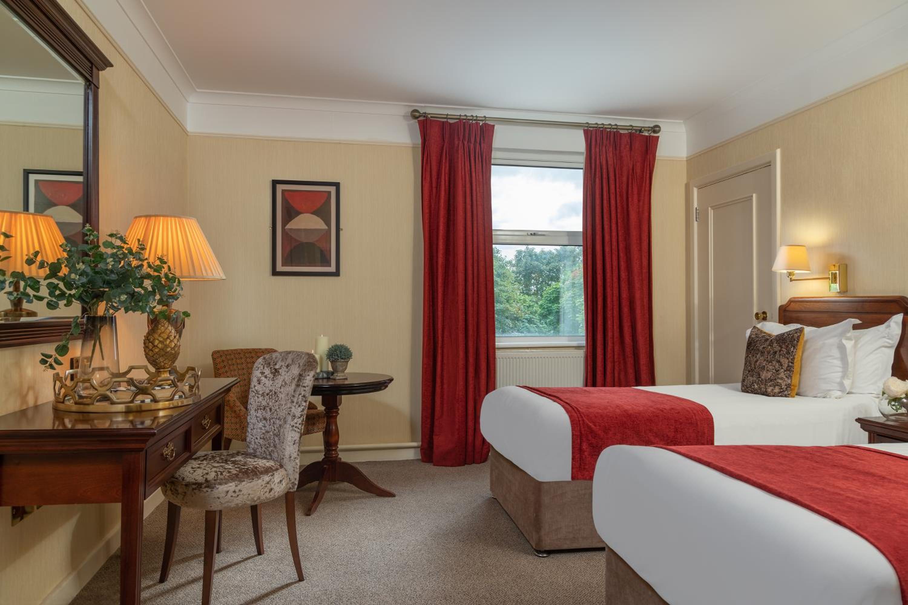 Standard Twin Room - Photo 1