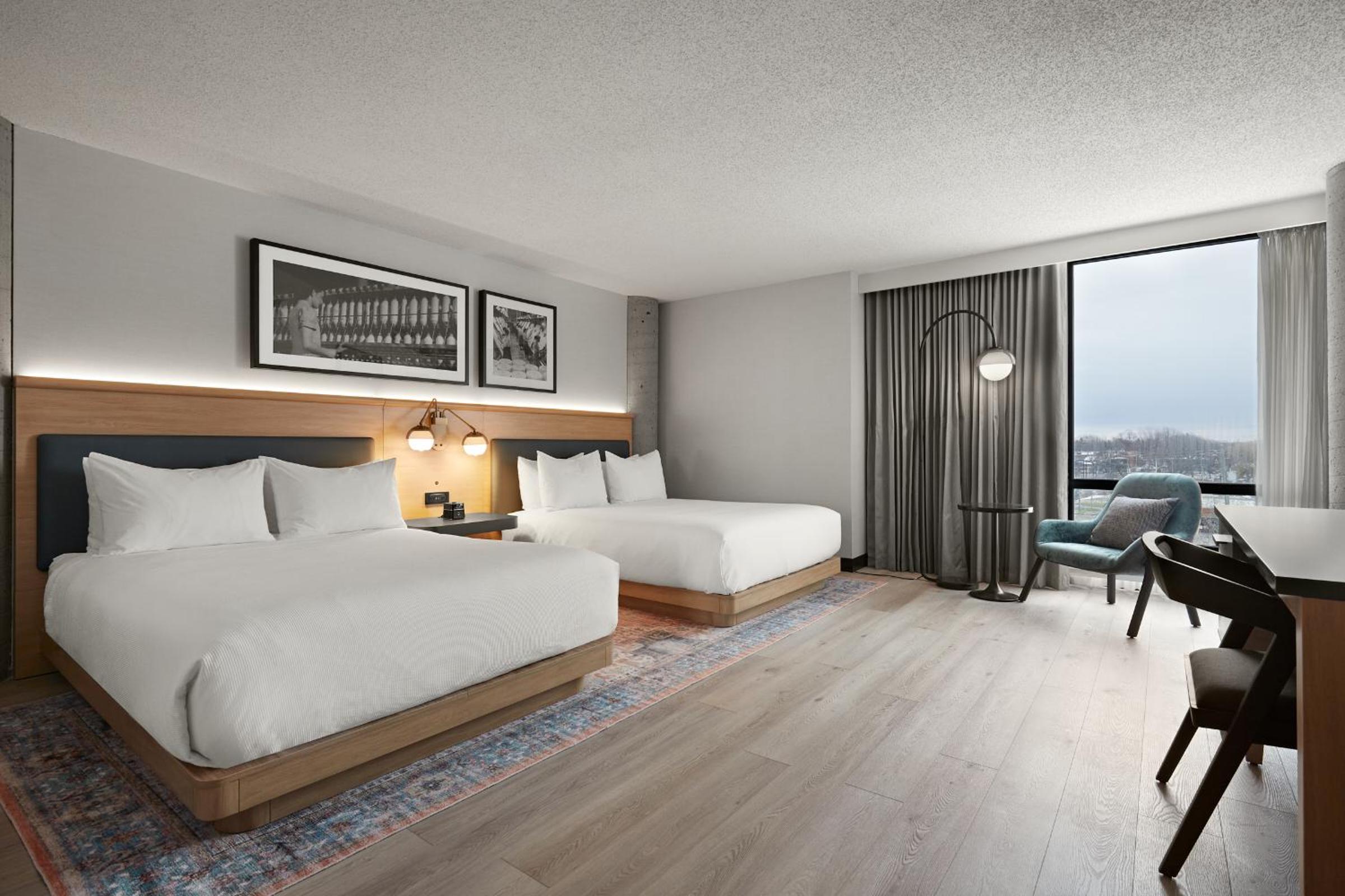 Queen Room with Two Queen Beds - Disability Access photo 1