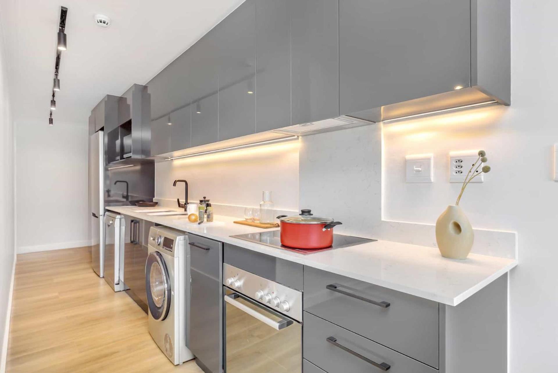 Two-Bedroom Apartment - Photo 9