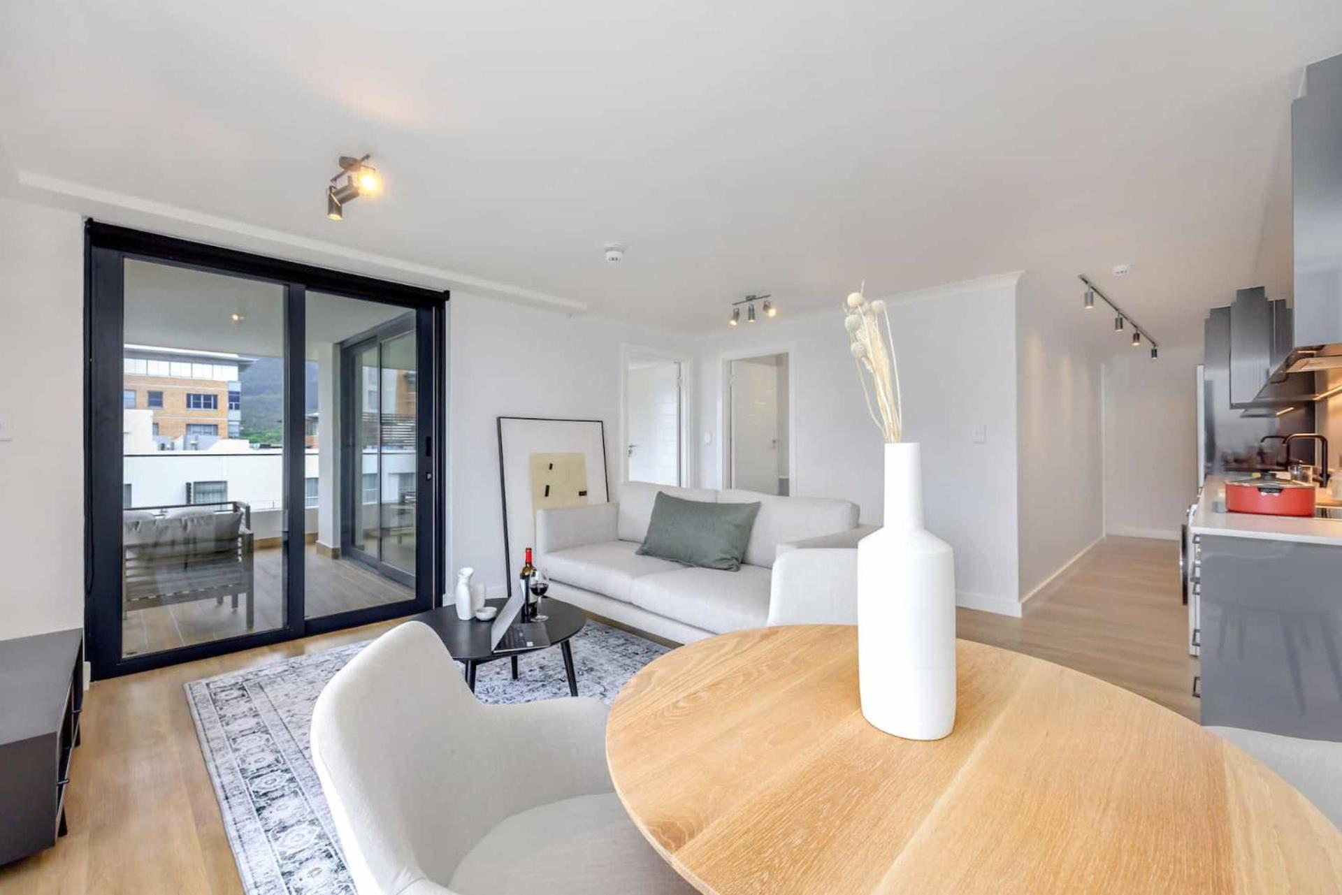 Two-Bedroom Apartment - Photo 4