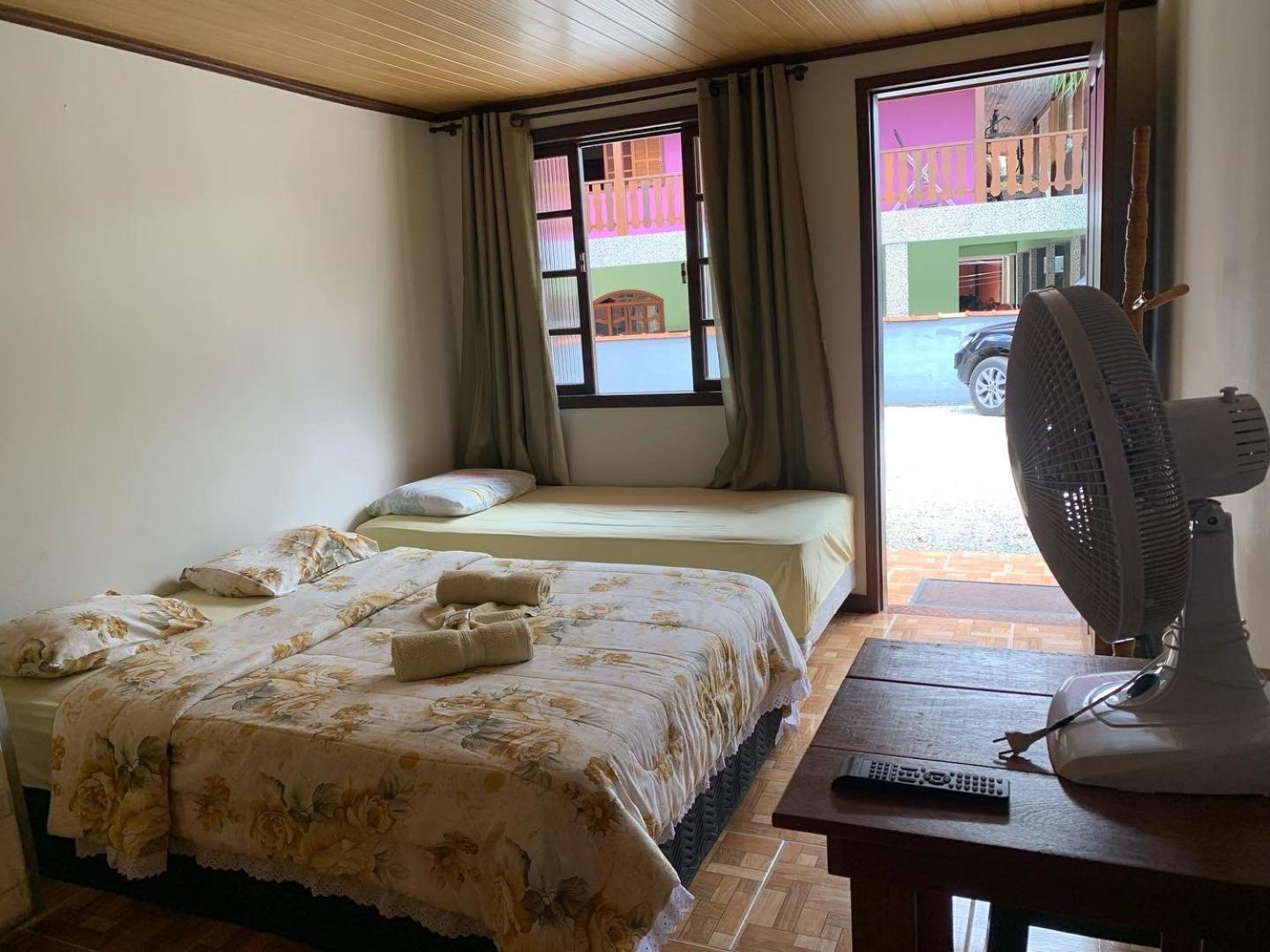 Deluxe Room (2 Adults + 1 Child)
