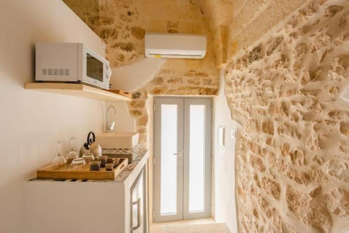 Standard Double Room - Photo 3
