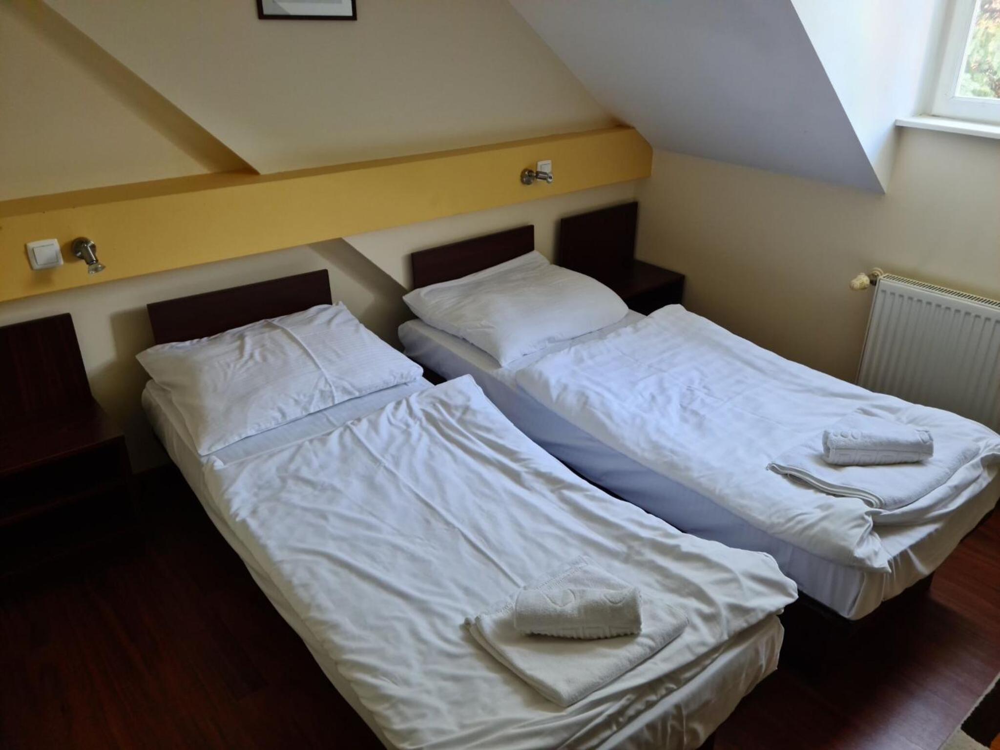 Basic Triple Room - Photo 2