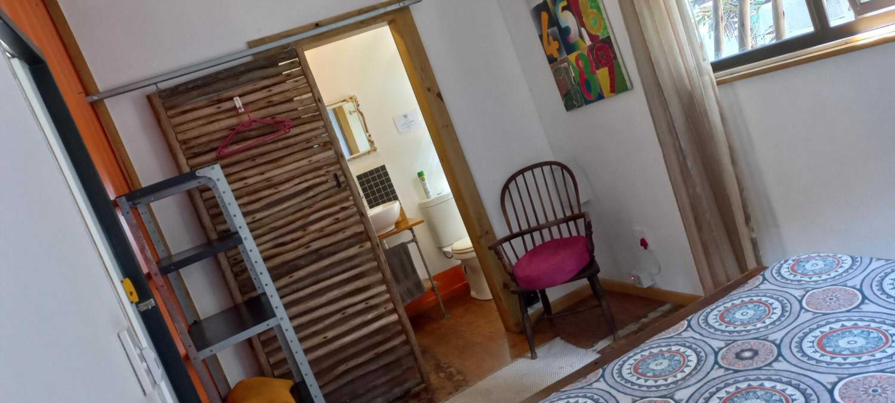 Two-Bedroom House - Photo 29