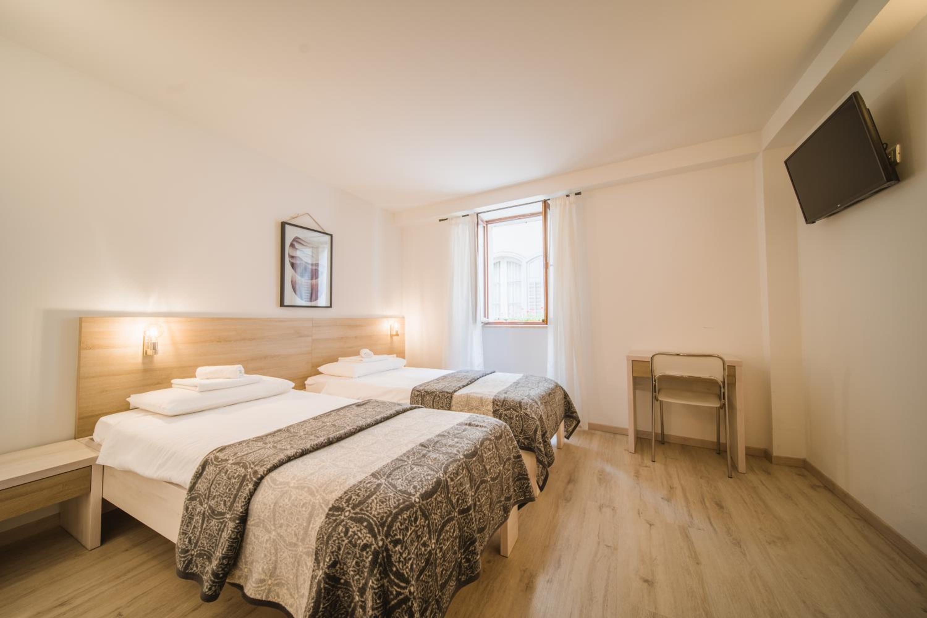 Double or Twin Room - Annex photo 3