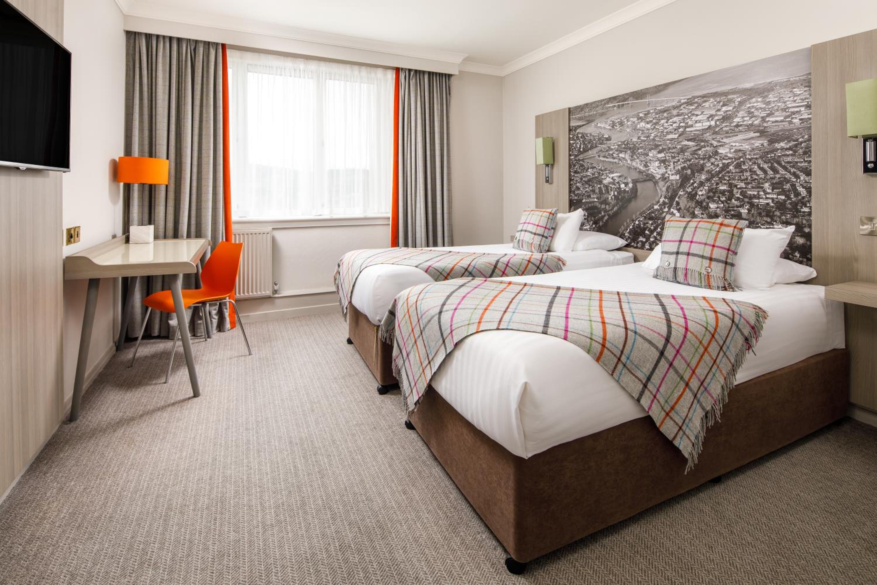 Classic Twin Room - Photo 1