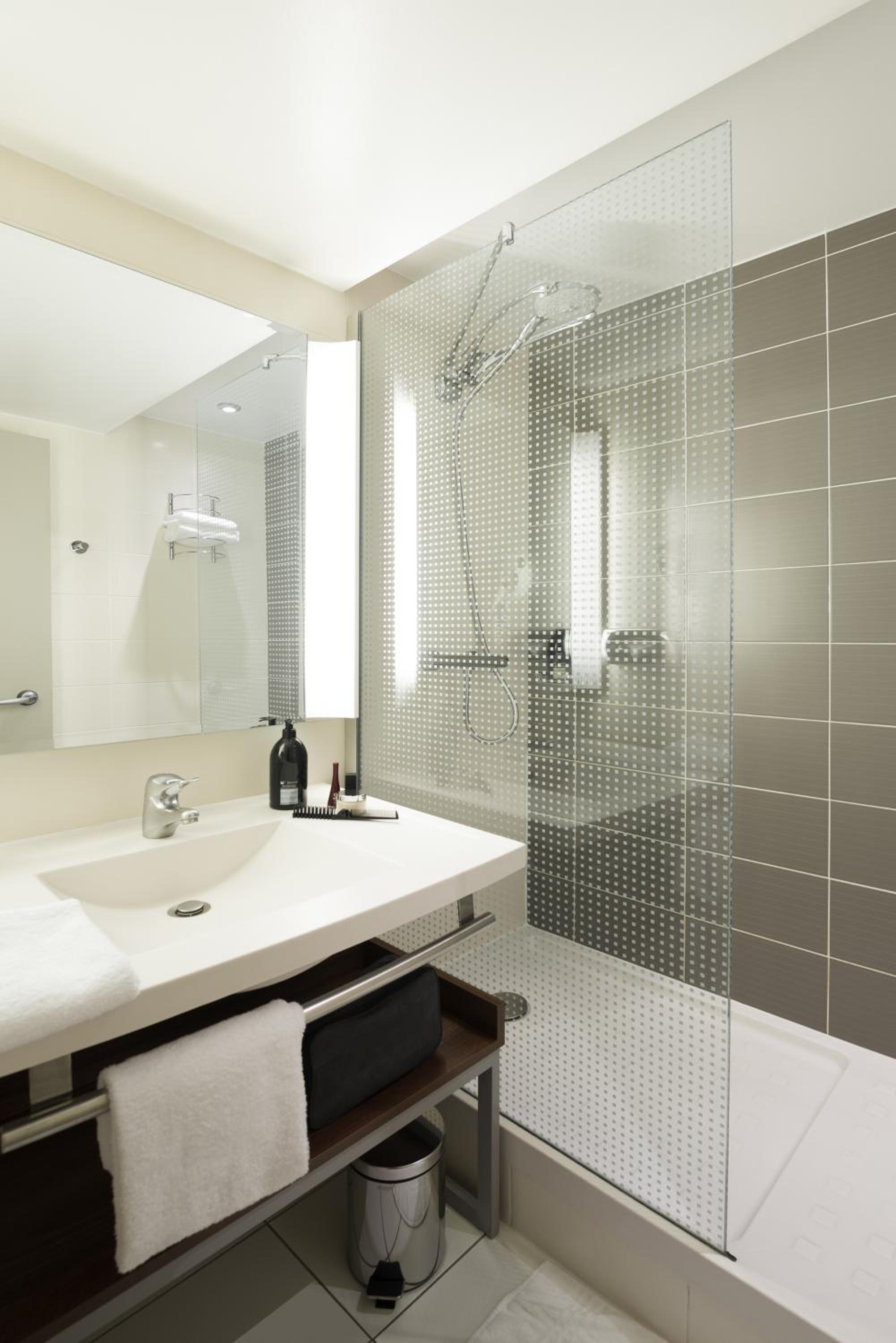 One-Bedroom Apartment (4 people) - Photo 3