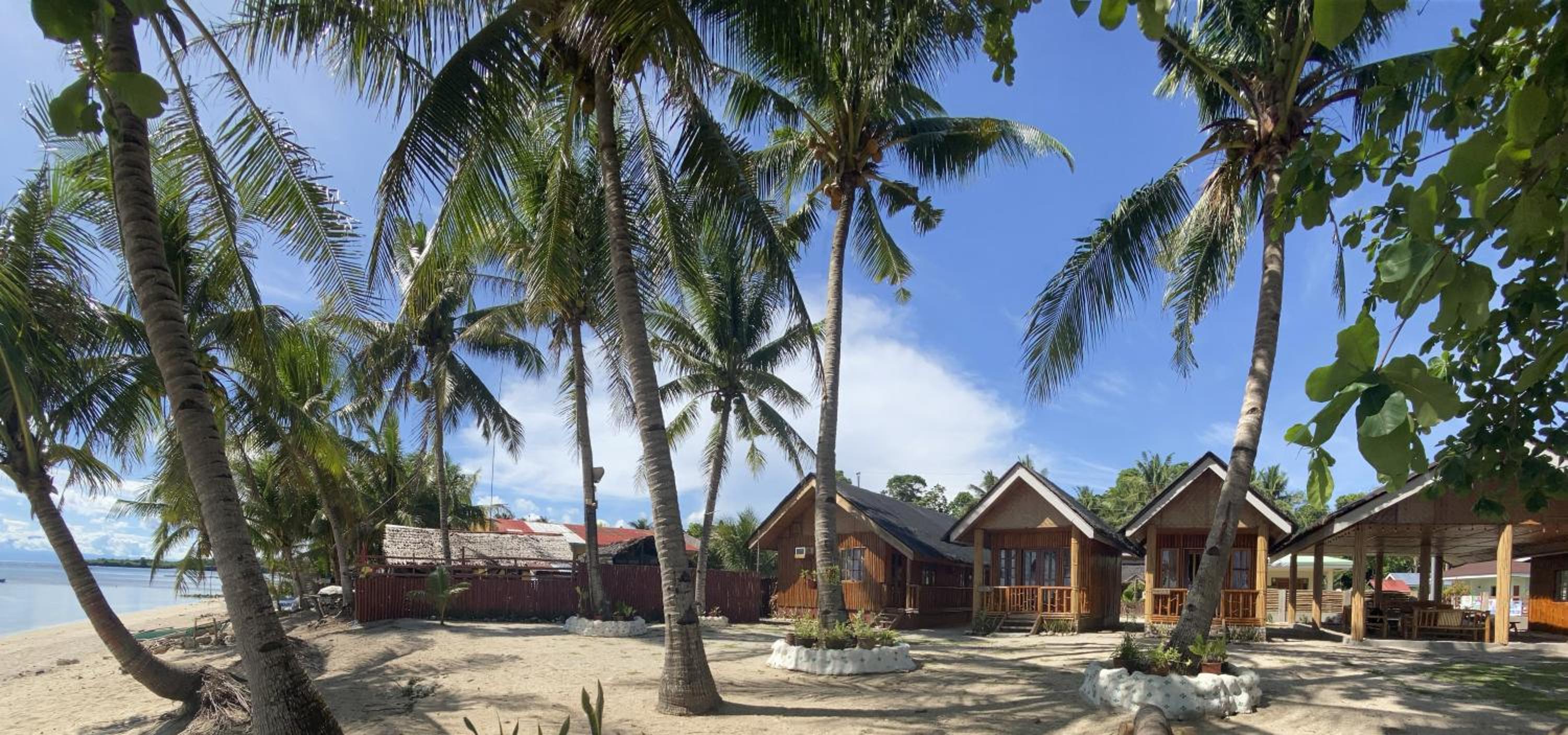 Bungalow - Beach Front photo 3