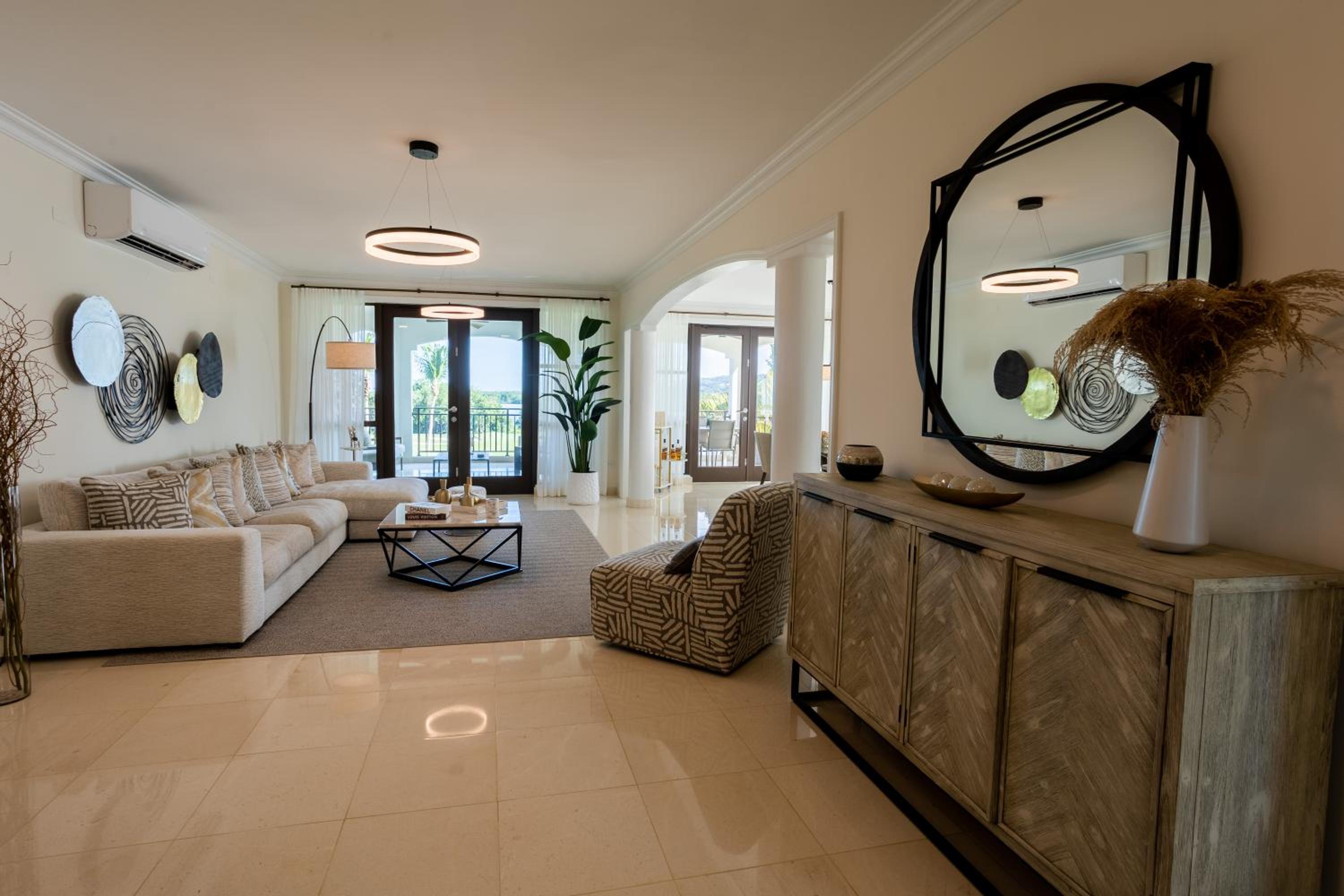 Superior Apartment