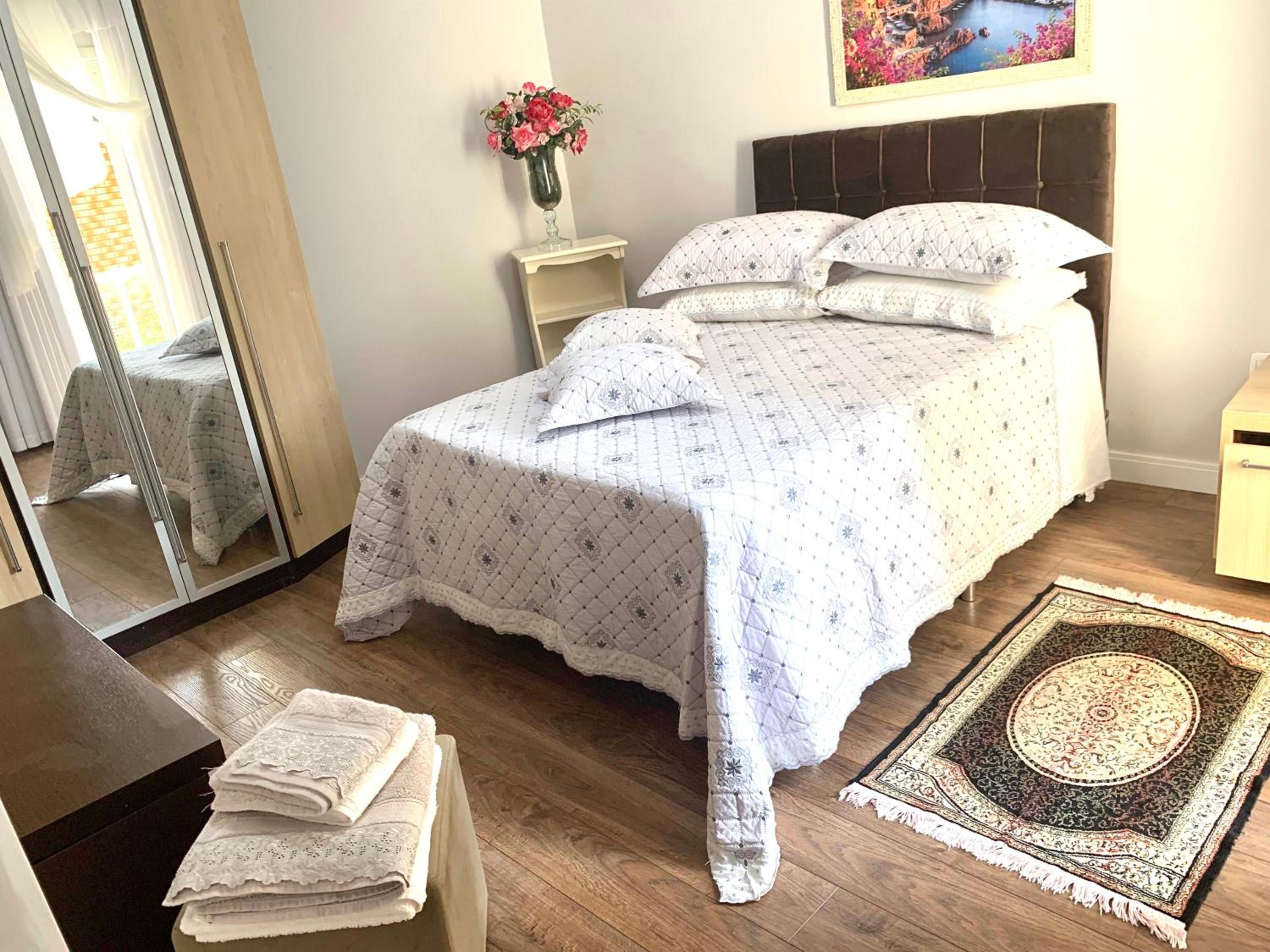 Three-Bedroom Apartment photo 1