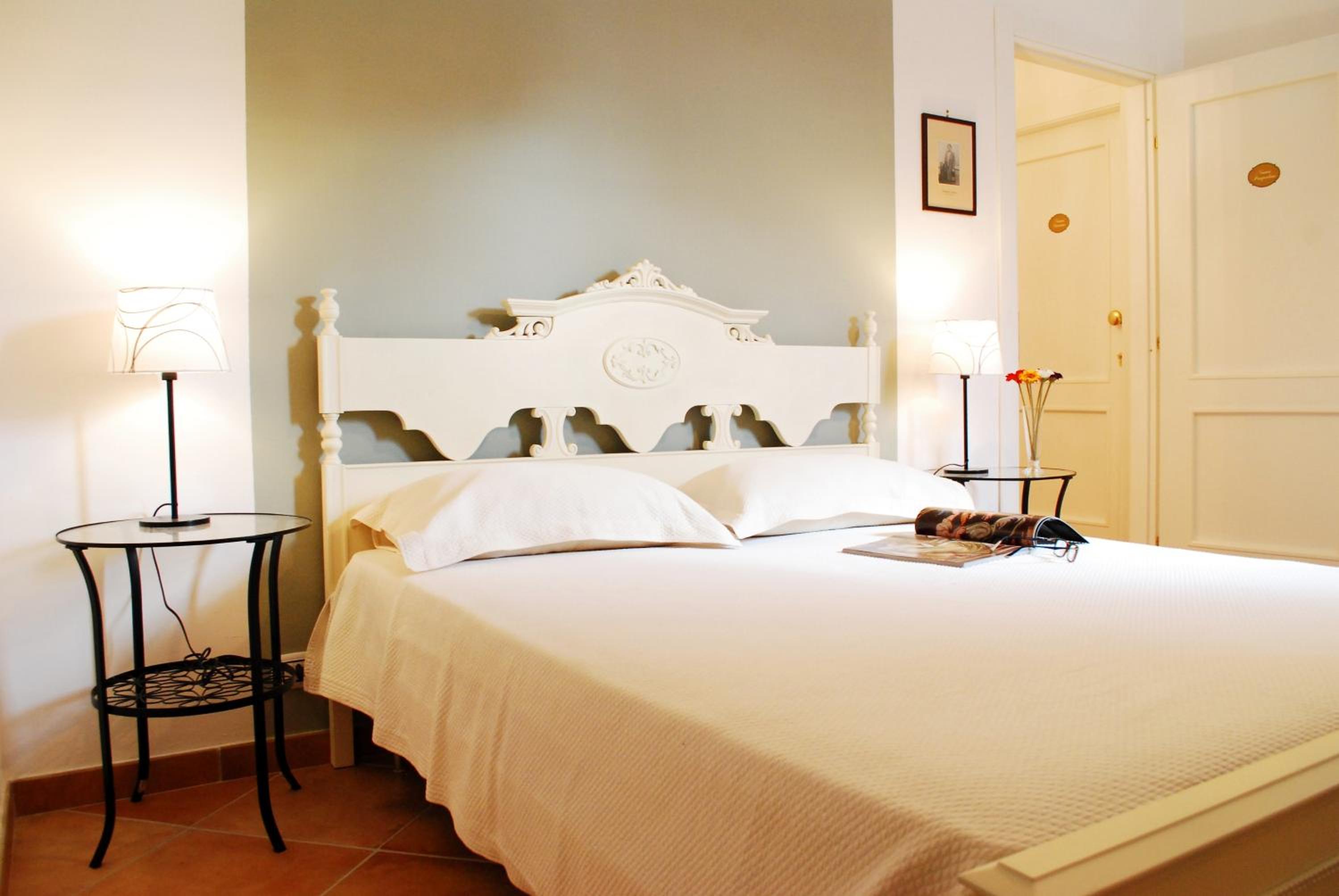 Double Room with Private Bathroom photo 1