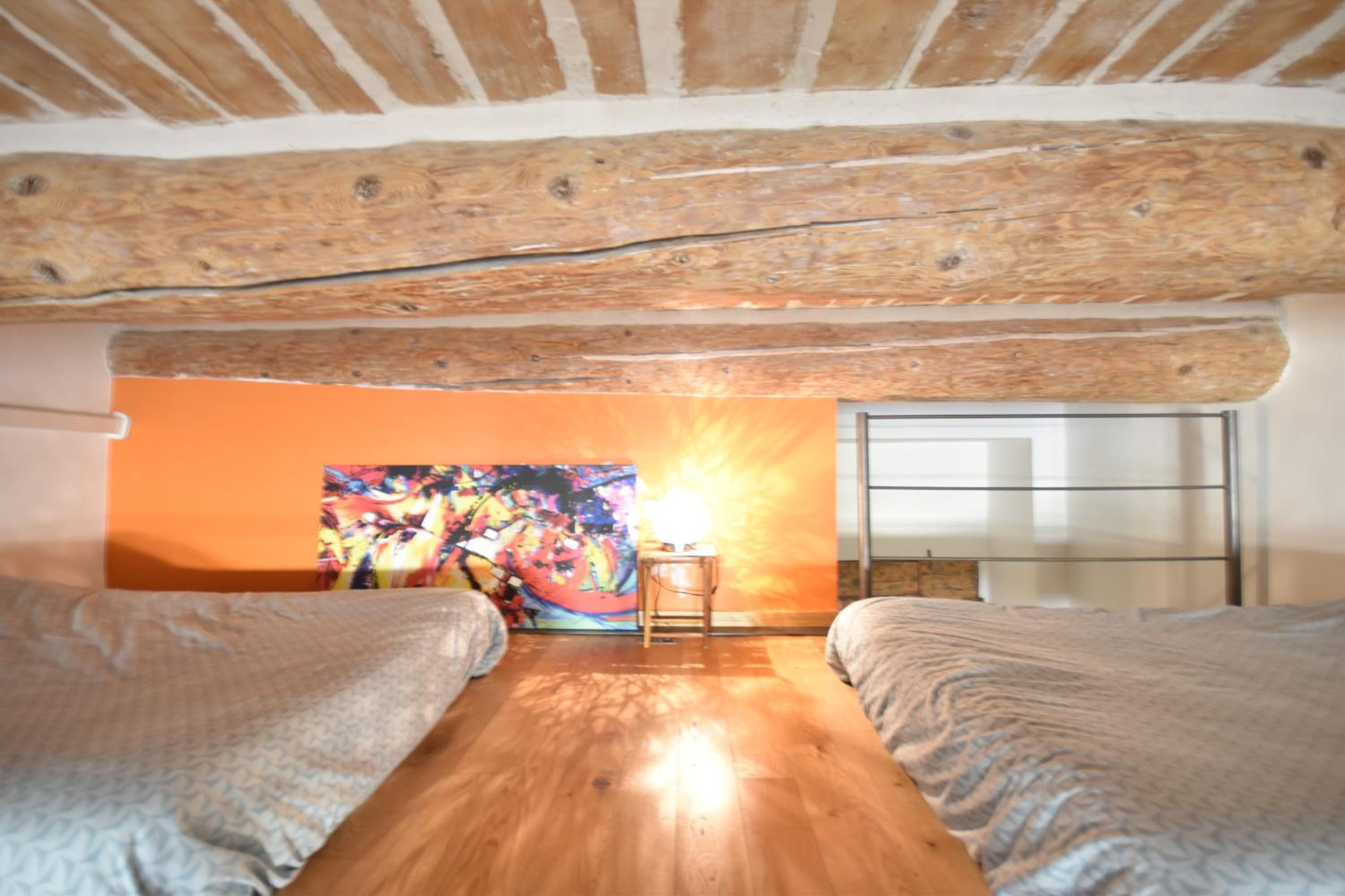 Loft with Mezzanine (4 Adults) - Photo 17