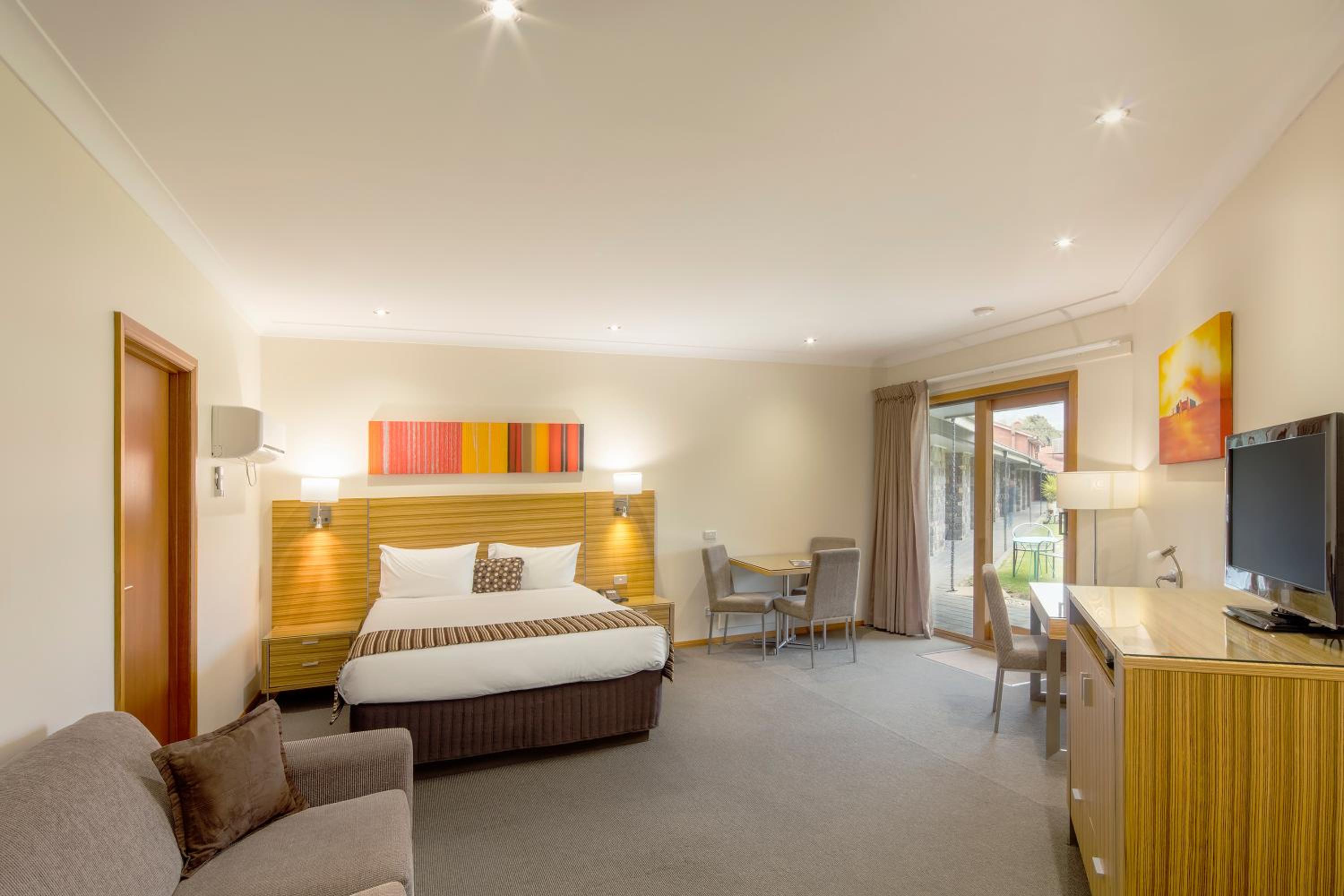 Deluxe Double Room - Photo 7