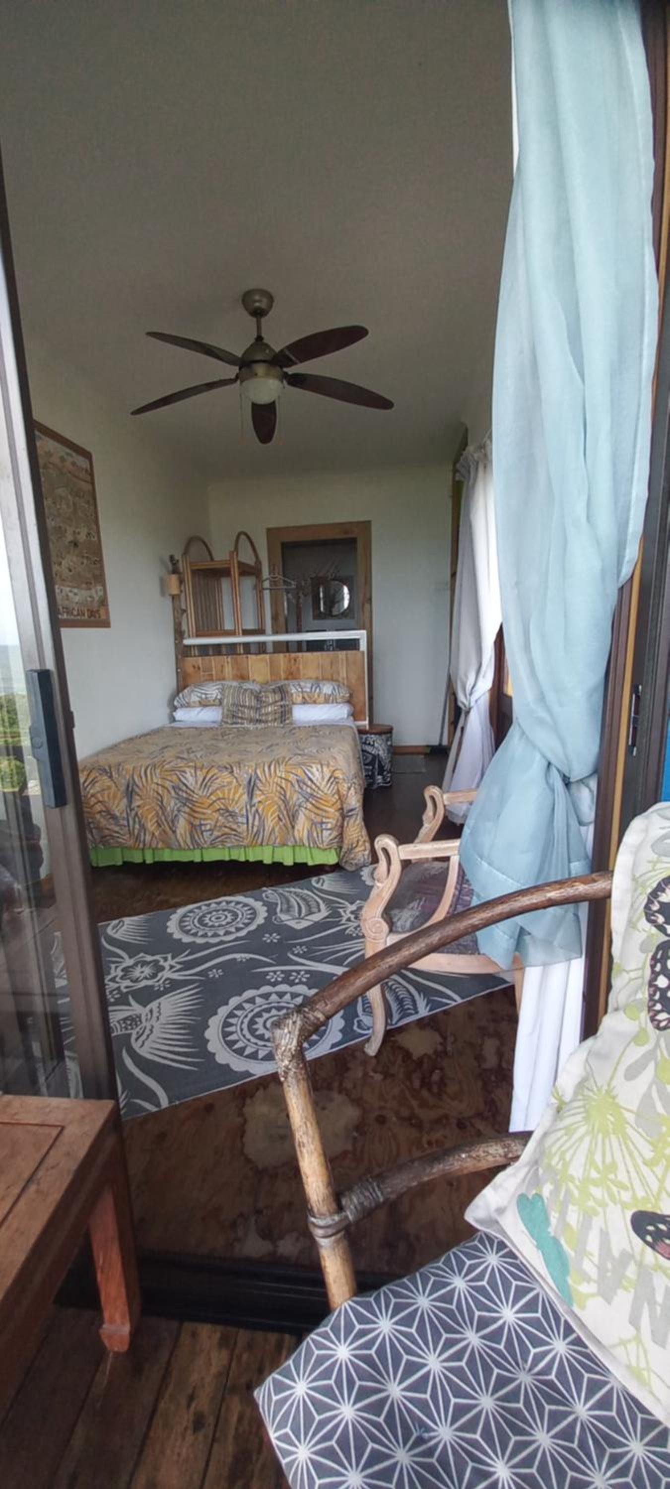 Two-Bedroom House - Photo 25