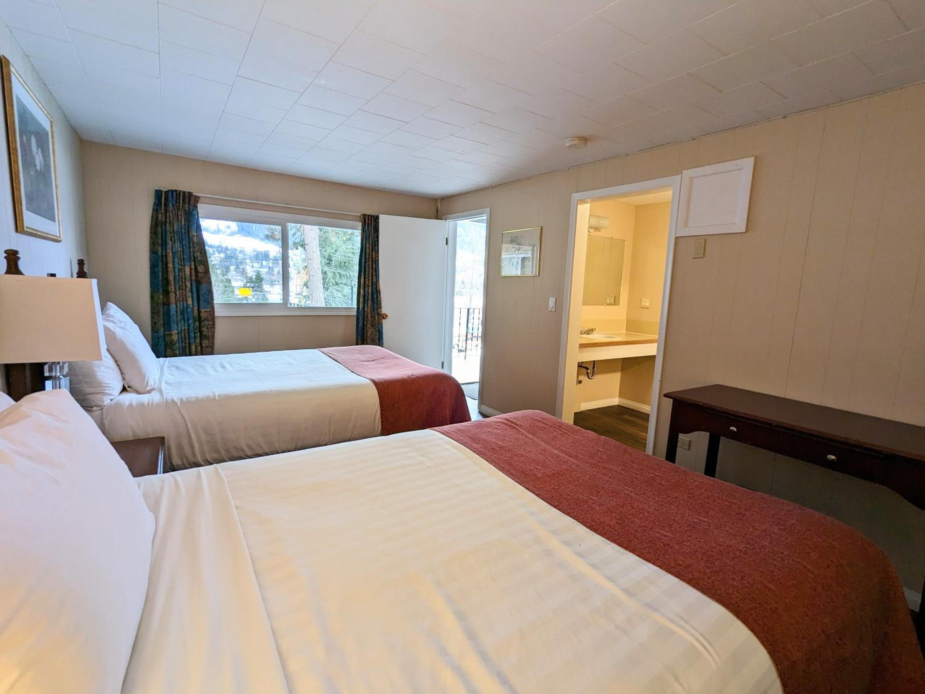 Two-Bedroom Suite photo 1