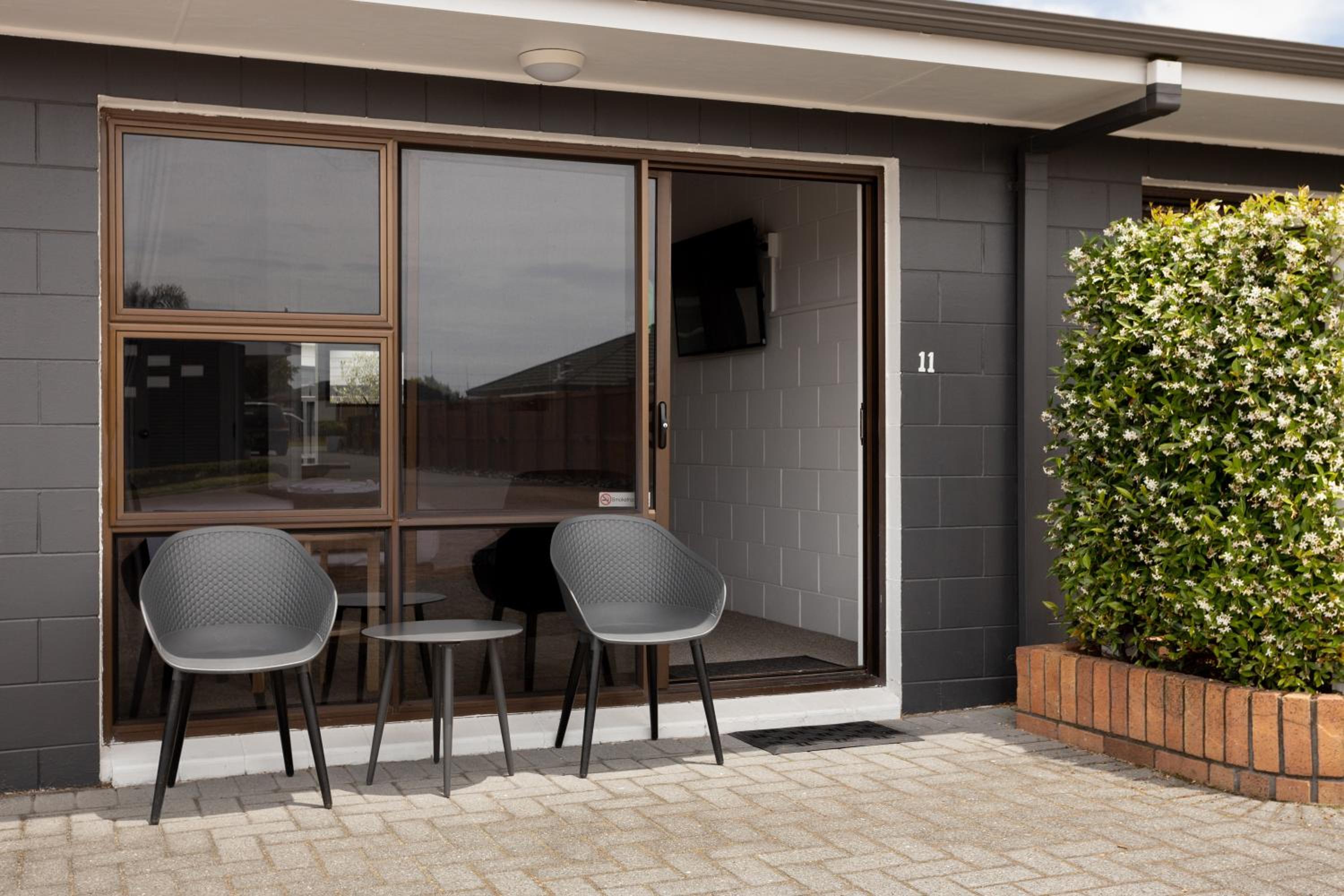 Executive King Studio (With Aircon) - Photo 4