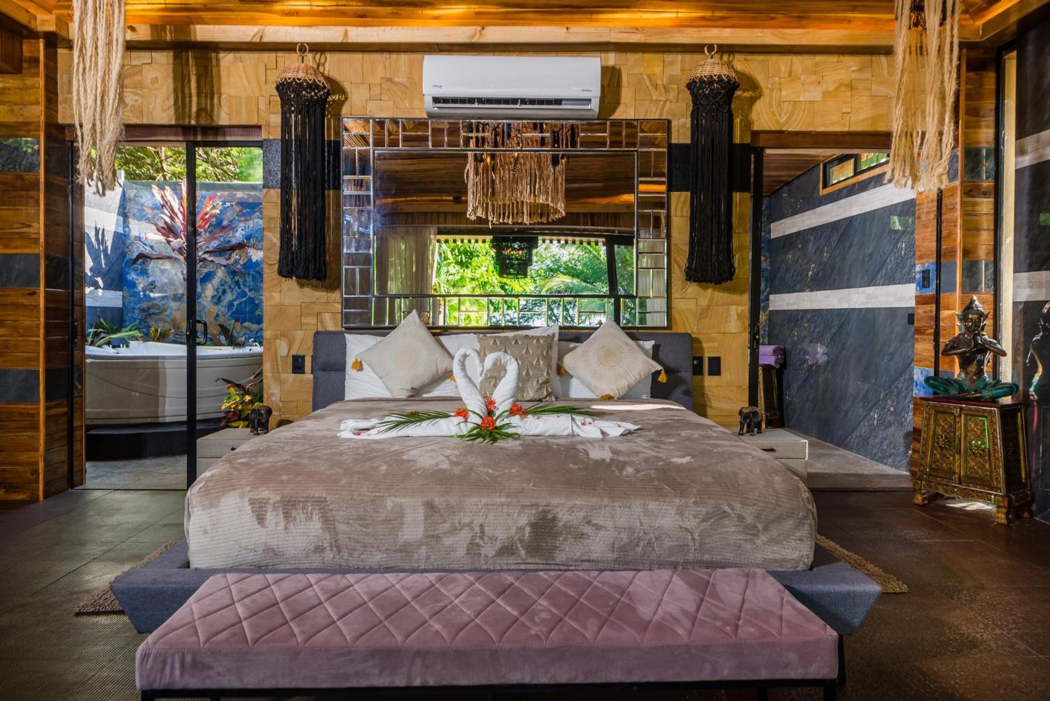 Luxury Ocean View Bungalow