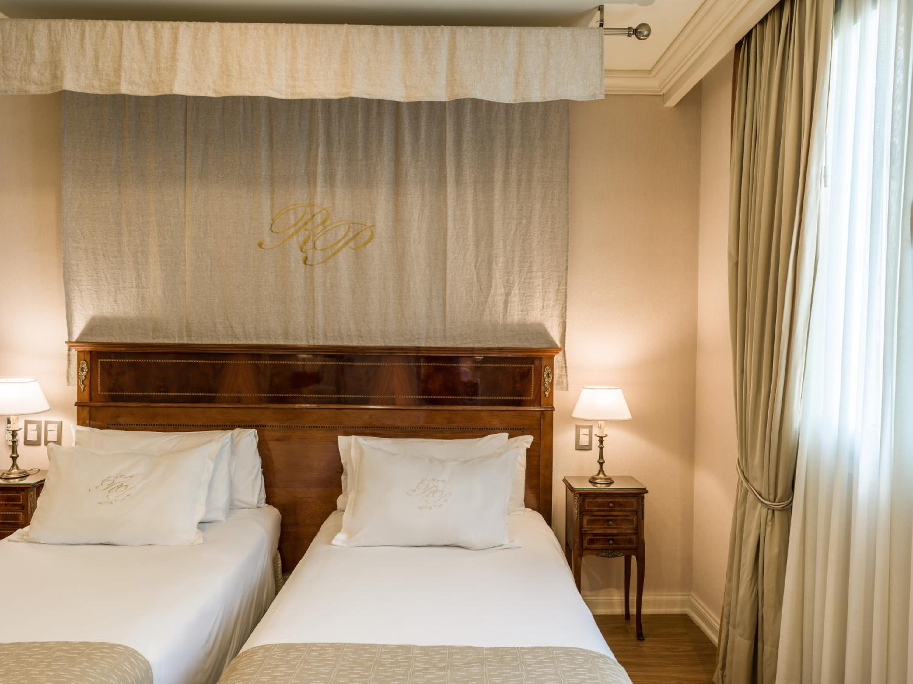 Melia Room King Bed