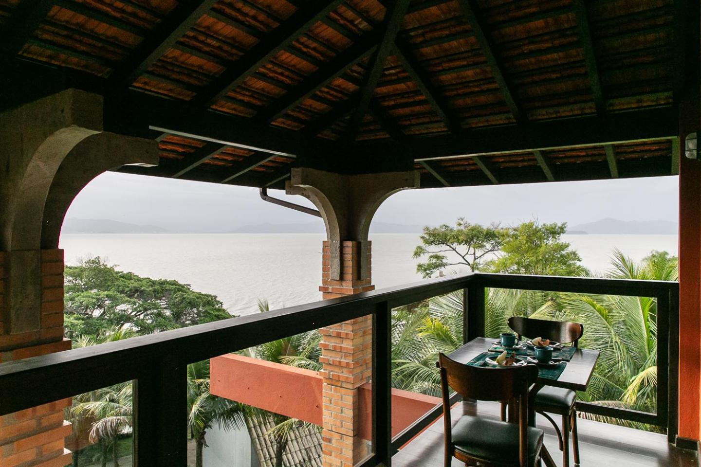 Studio with Ocean View - Photo 10